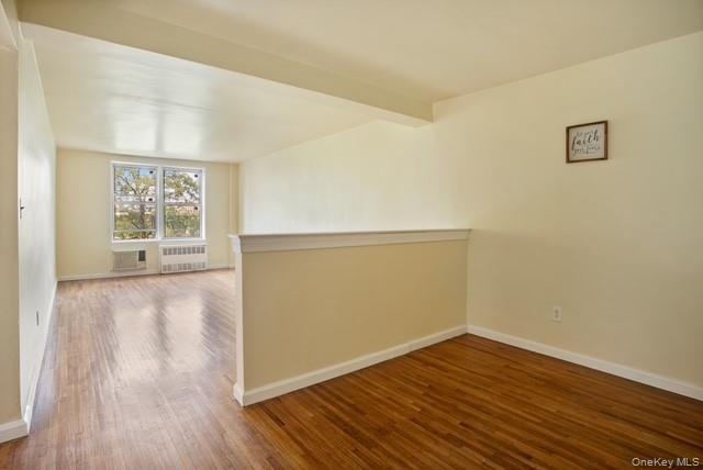 Coop Olinville Ave Bronx, NY 10467, MLS-884861-5