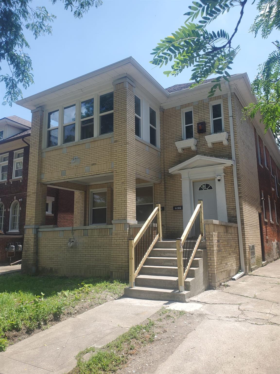 Single Family Gladstone St  Out Of Area, NY 48206, MLS-884866-2