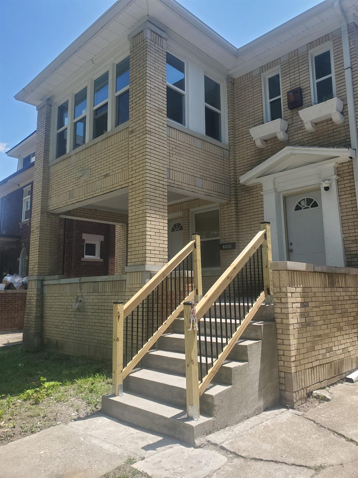 Single Family Gladstone St  Out Of Area, NY 48206, MLS-884866-3