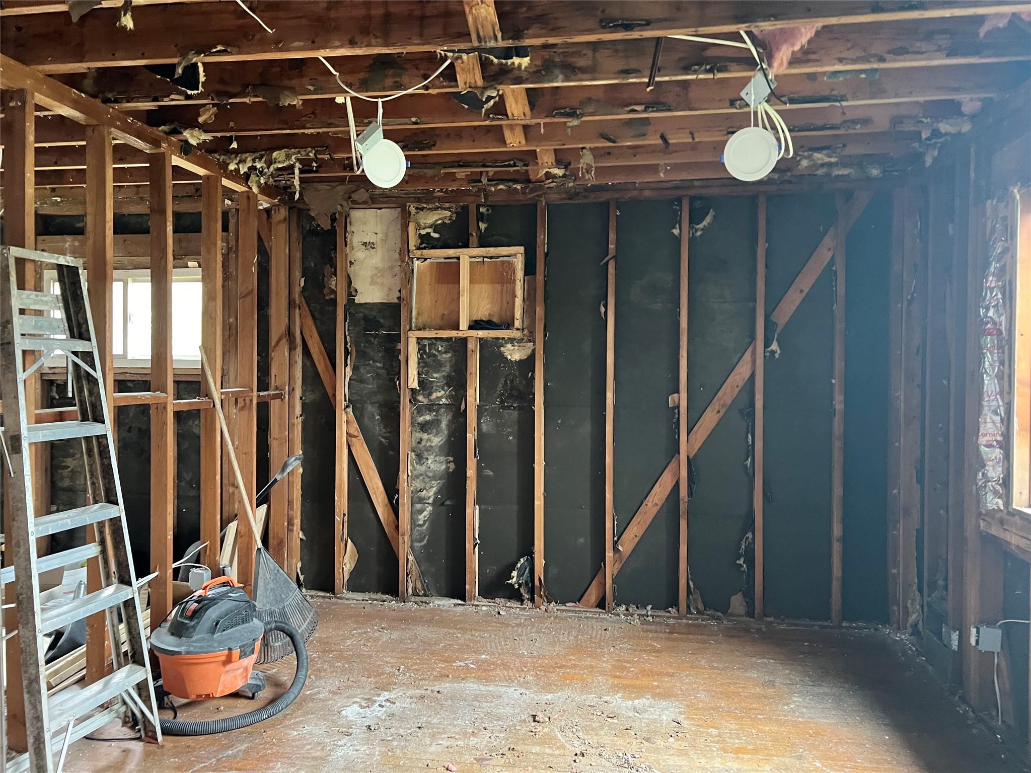Single Family Hickory St  Suffolk County, NY 11722, MLS-884921-4