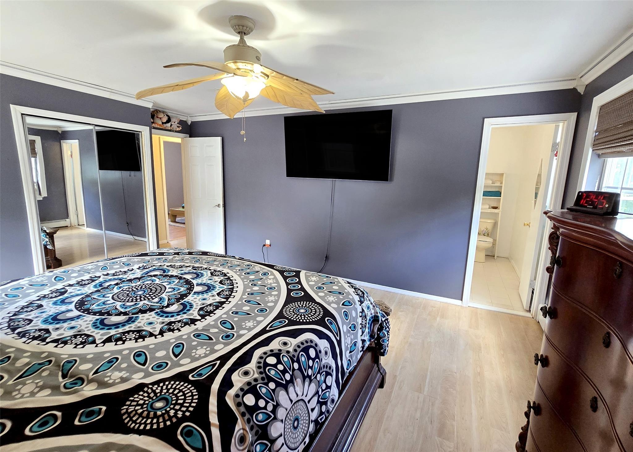 Single Family Sunset  Suffolk County, NY 11713, MLS-884967-11
