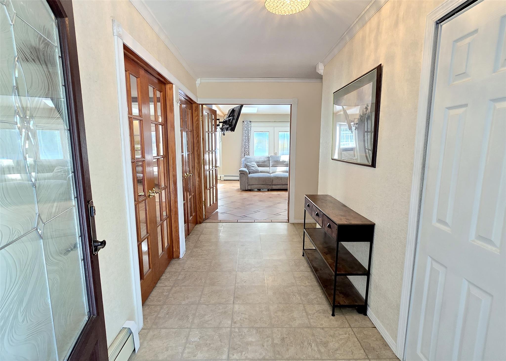 Single Family Sunset  Suffolk County, NY 11713, MLS-884967-9
