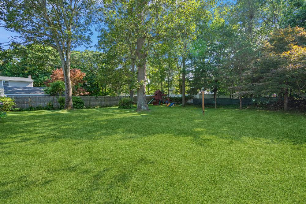 Single Family Lincoln  Suffolk County, NY 11776, MLS-884969-25