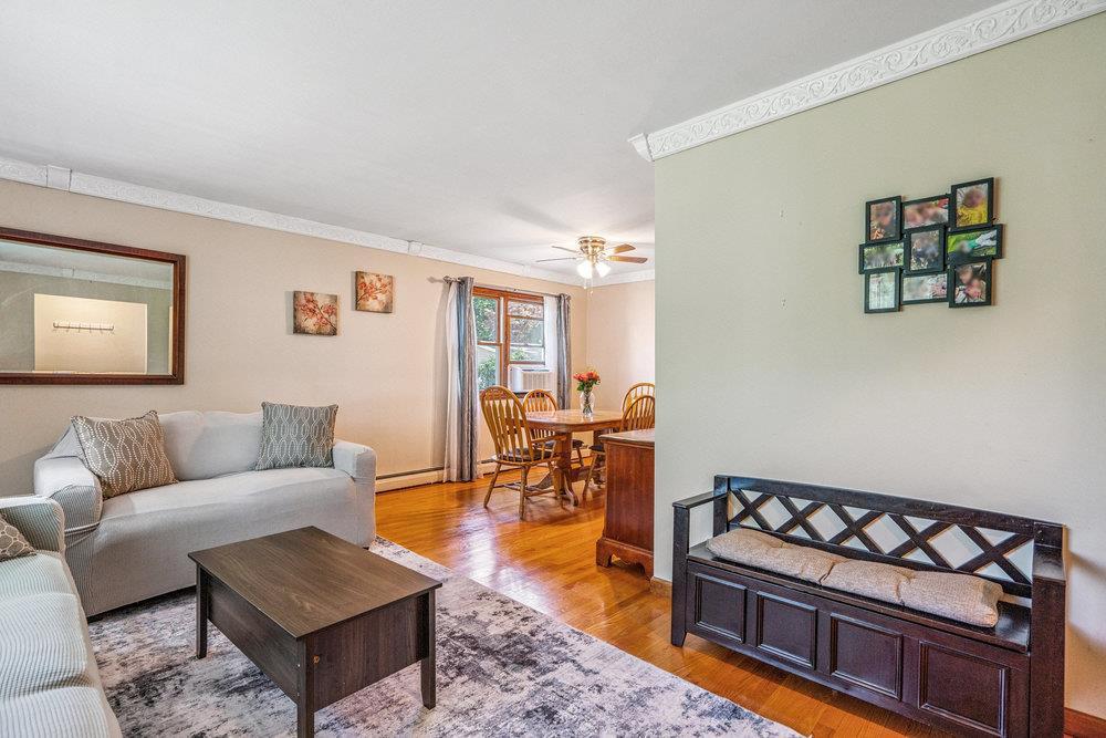 Single Family Lincoln  Suffolk County, NY 11776, MLS-884969-4