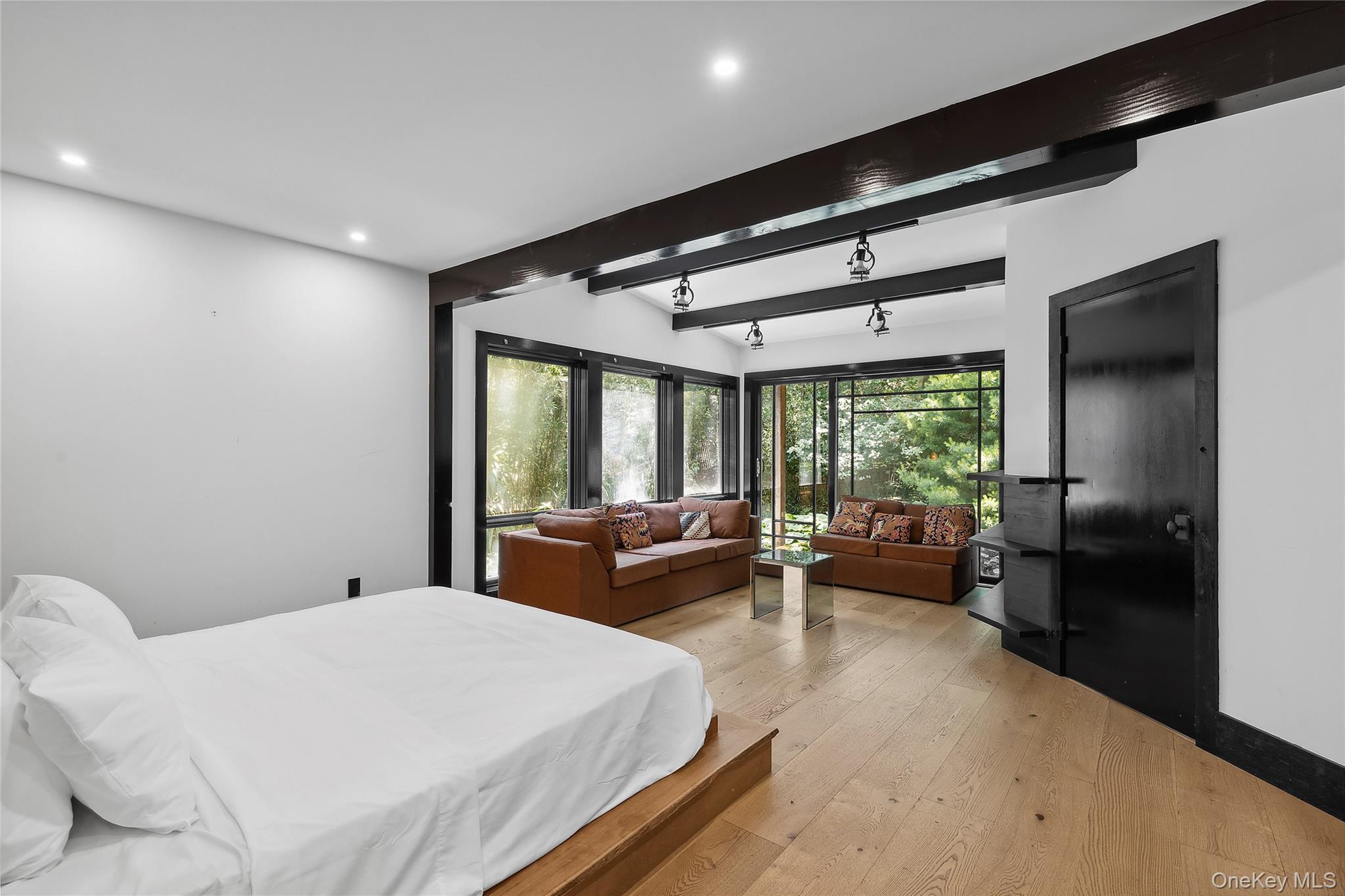 Single Family Majors Suffolk County, NY 11968, MLS-884998-12