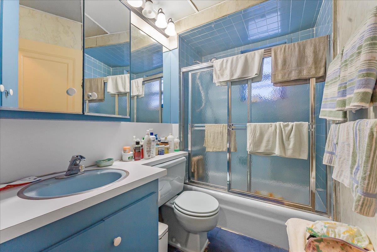 Single Family Wickham  Bronx, NY 10466, MLS-885009-14