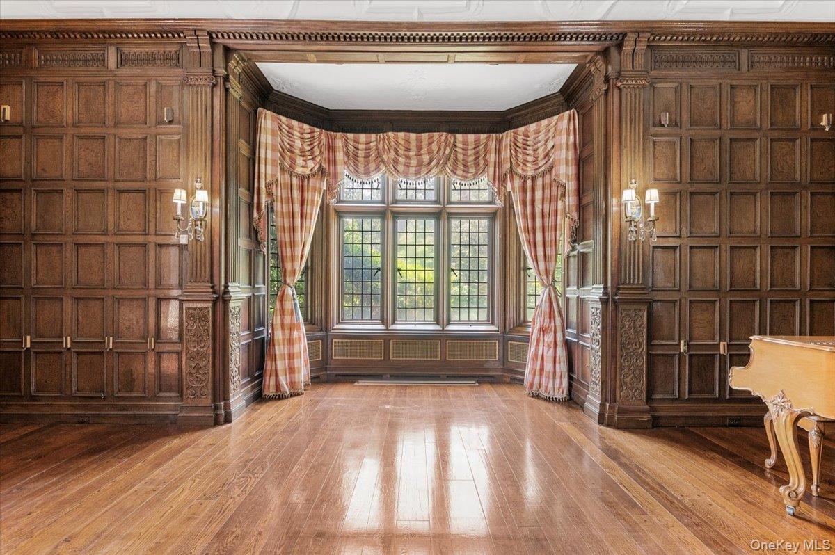 Single Family Horseshoe Nassau County, NY 11765, MLS-885062-17