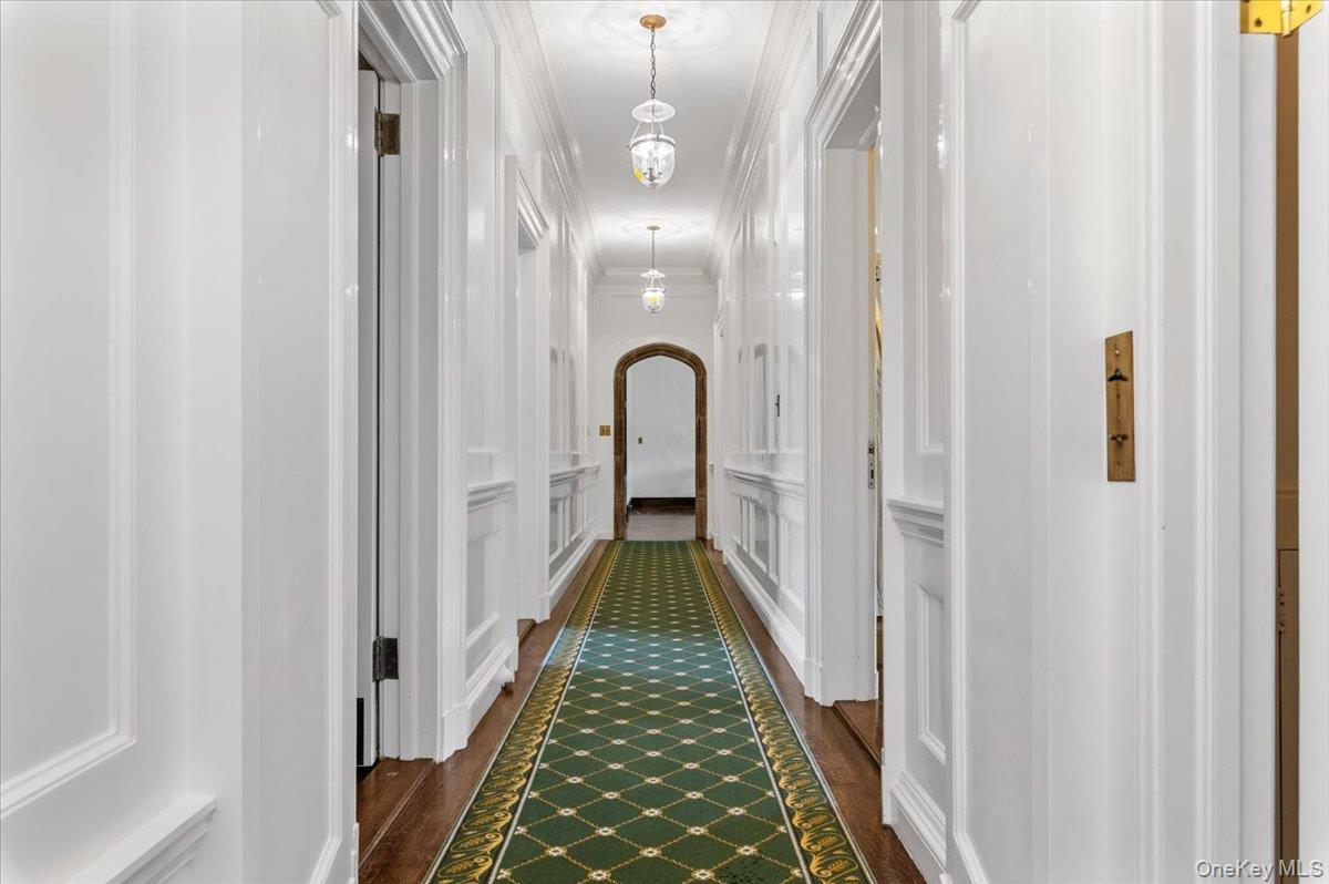 Single Family Horseshoe Nassau County, NY 11765, MLS-885062-32