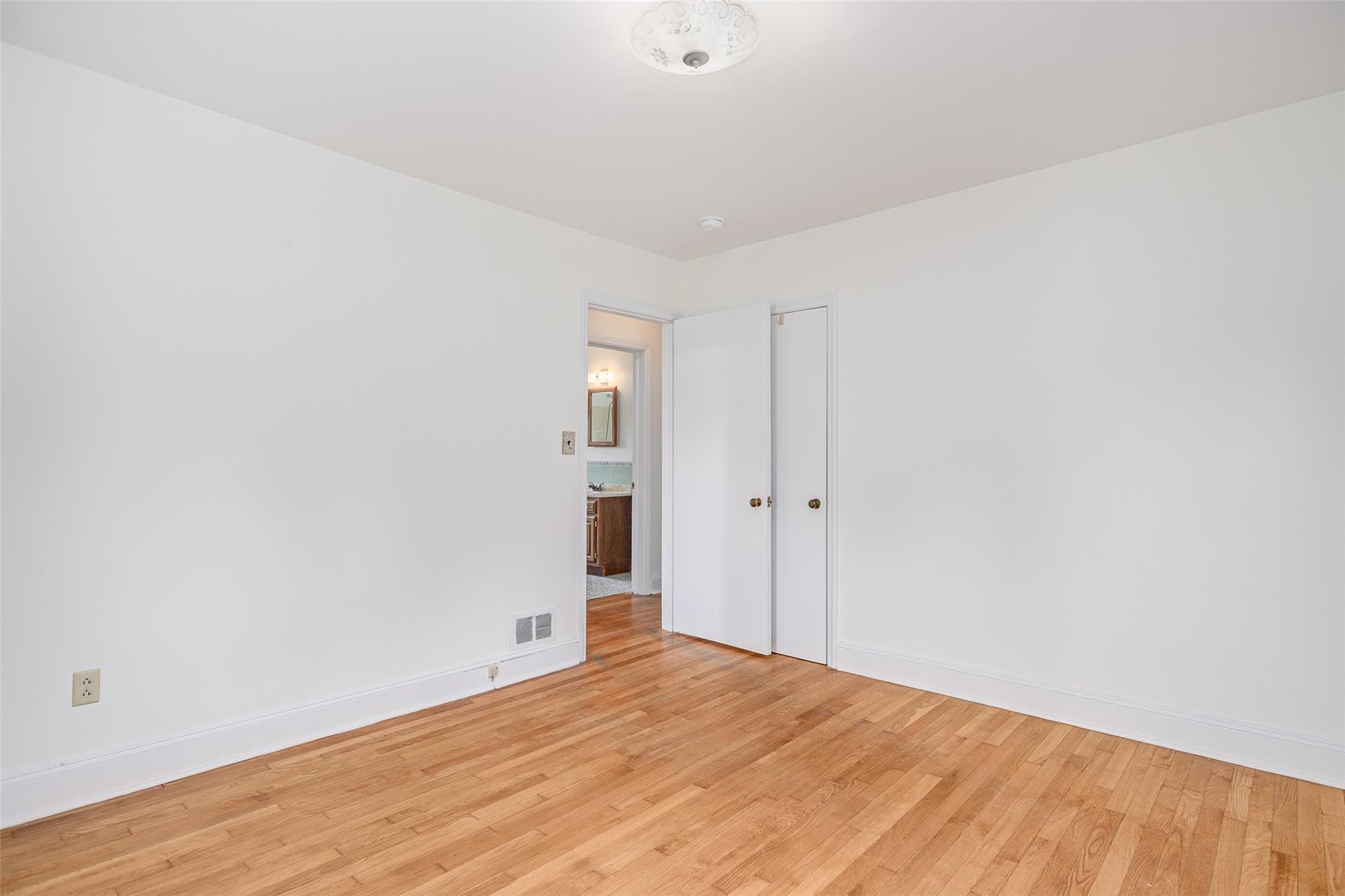 Single Family Grandview  Dutchess County, NY 12564, MLS-885069-17