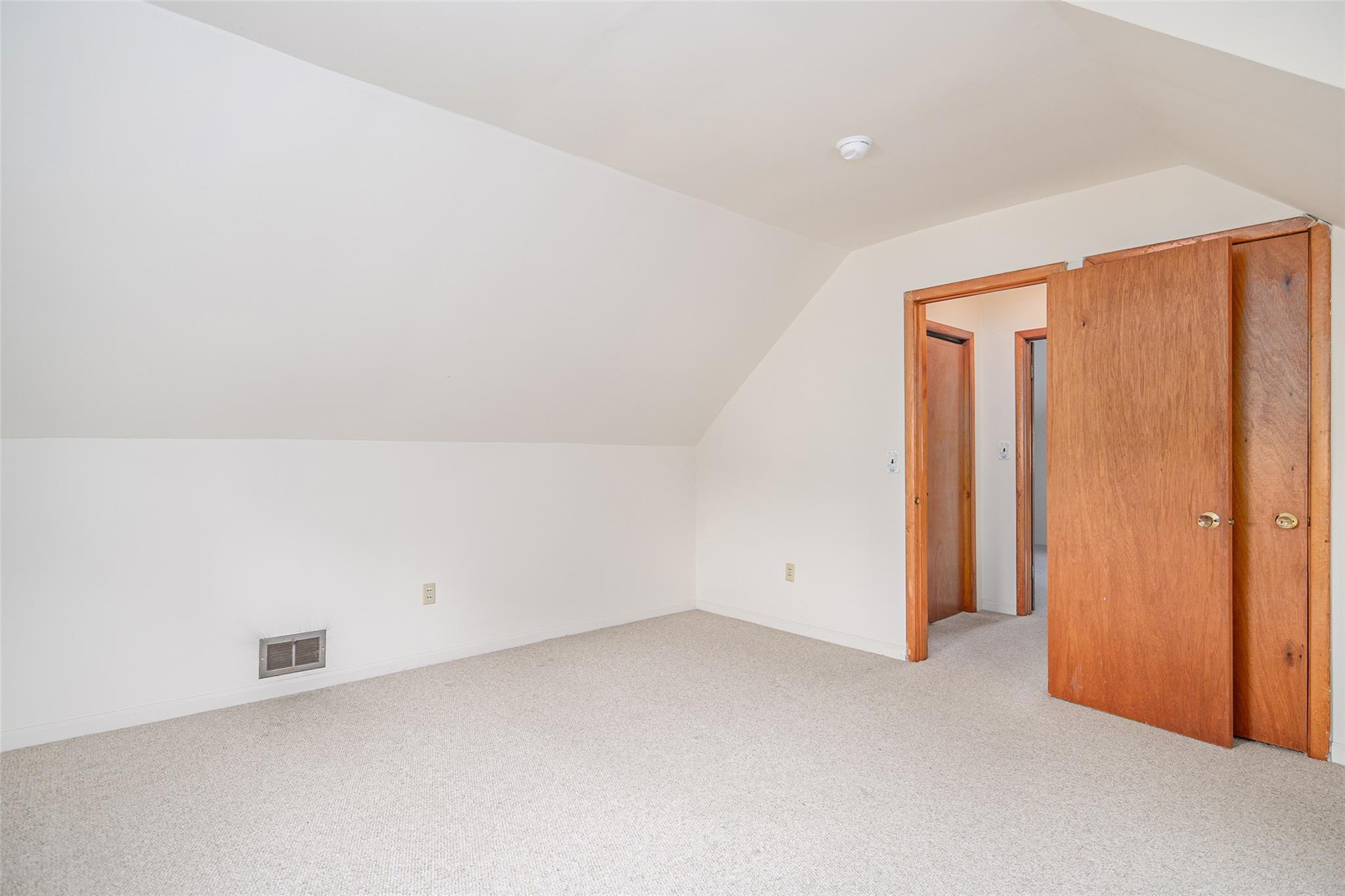 Single Family Grandview  Dutchess County, NY 12564, MLS-885069-23