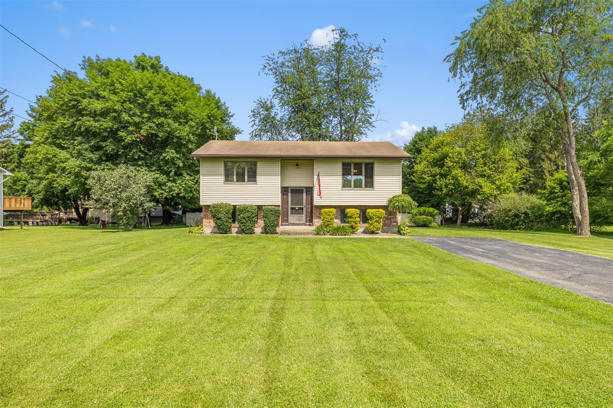 Single Family Orchard  Ulster County, NY 12528, MLS-885085-2
