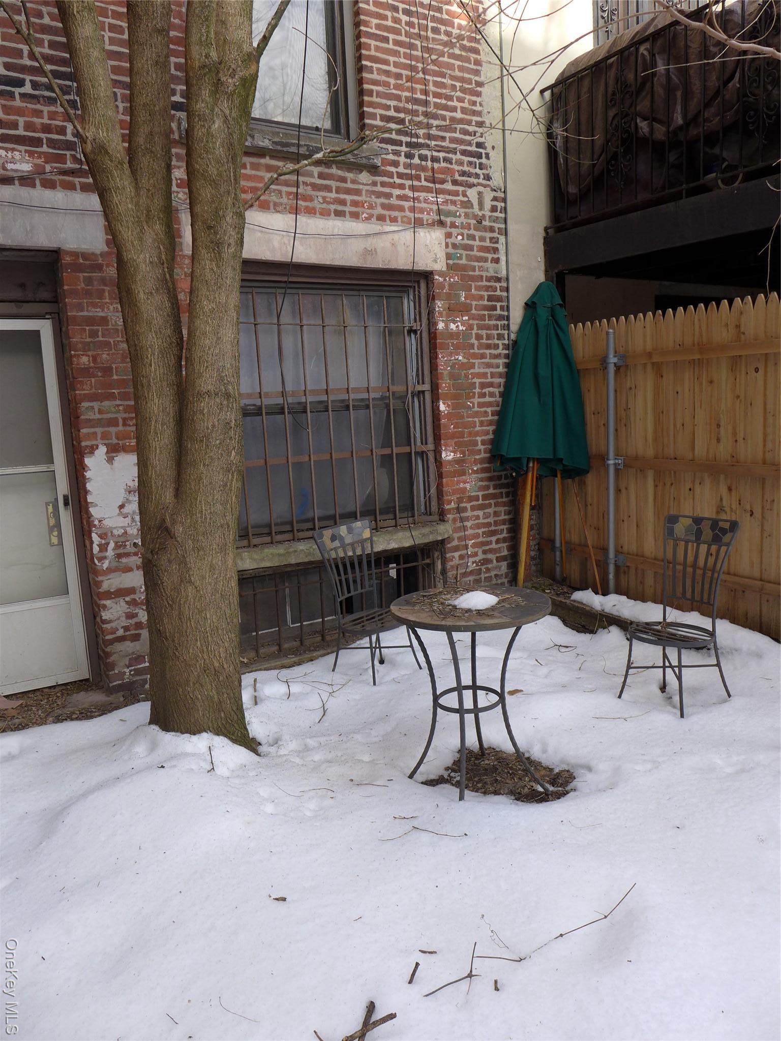 Single Family Edgecombe Manhattan, NY 10030, MLS-885087-15