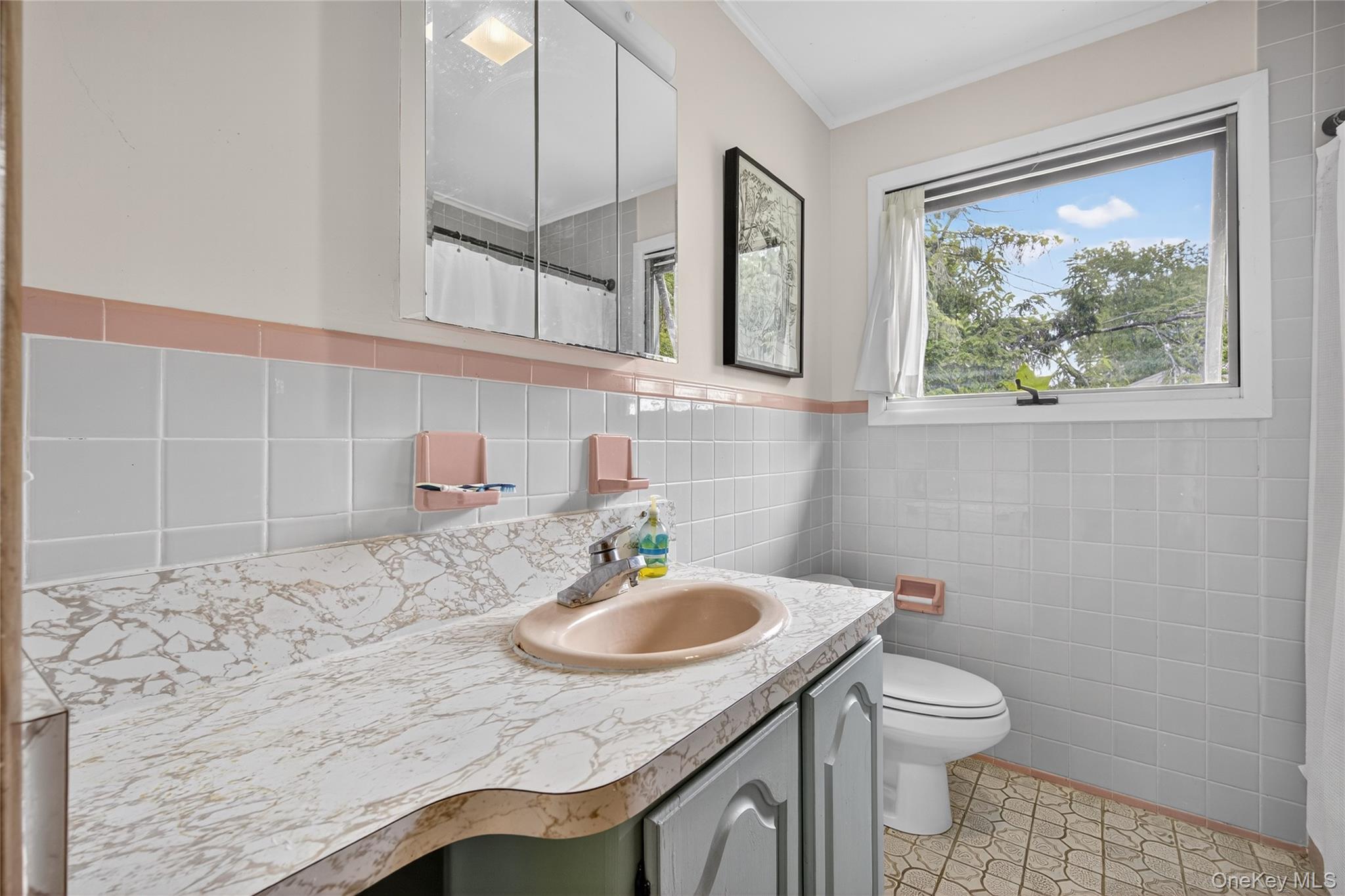 Single Family Broadway Dutchess County, NY 12571, MLS-885139-26