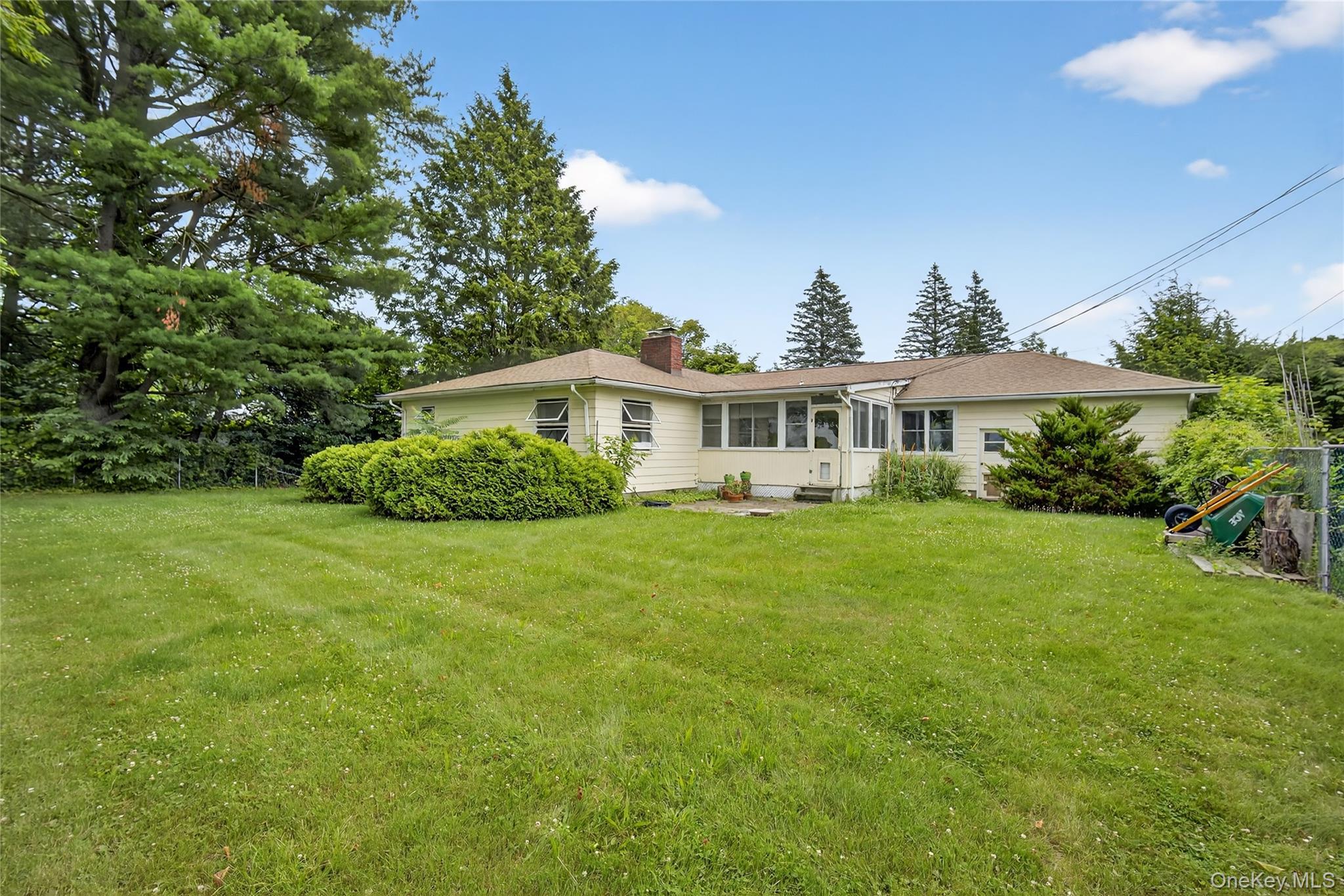 Single Family Broadway Dutchess County, NY 12571, MLS-885139-45