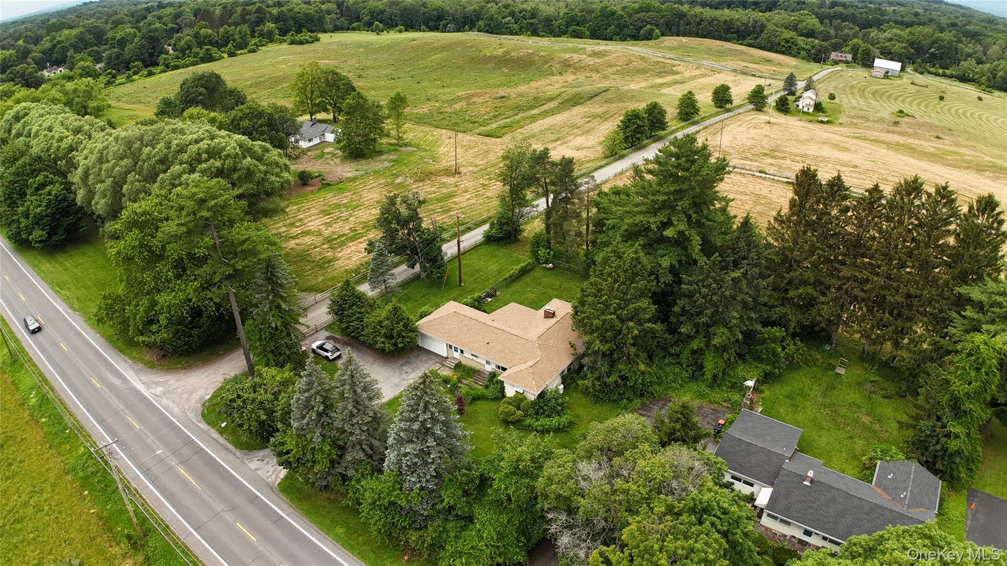 Single Family Broadway Dutchess County, NY 12571, MLS-885139-47