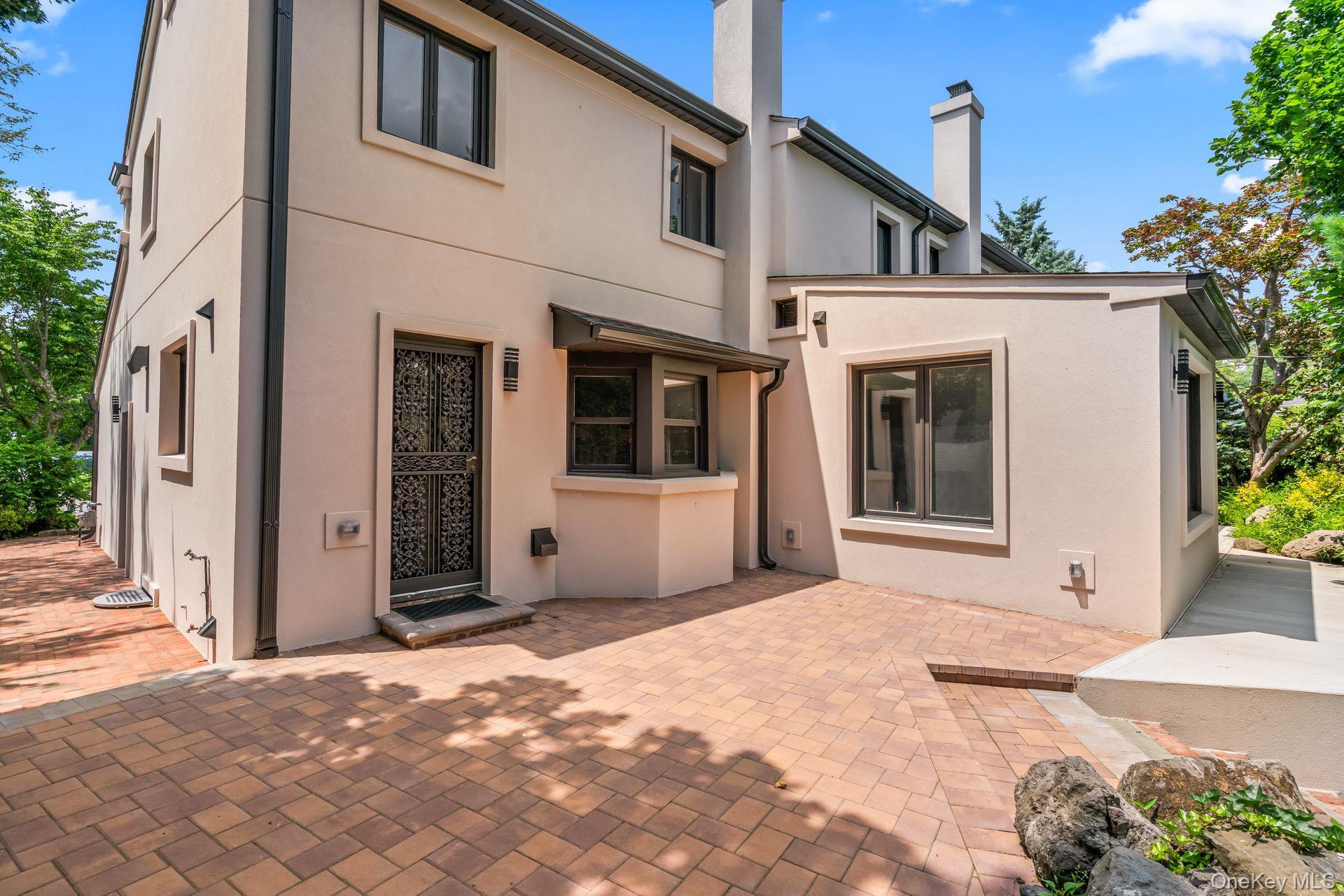 Single Family Foxhurst Nassau County, NY 11040, MLS-885142-42