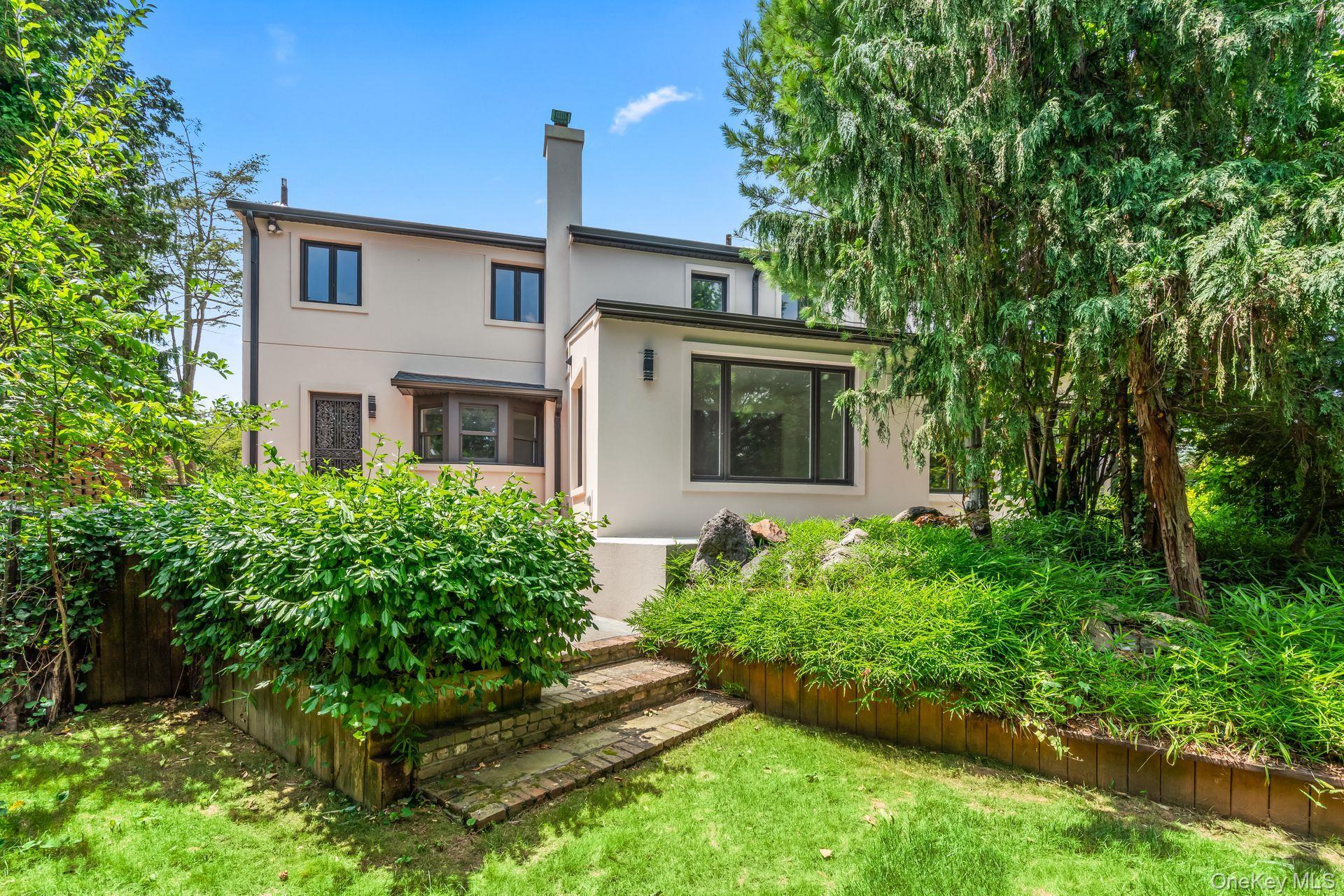 Single Family Foxhurst Nassau County, NY 11040, MLS-885142-44