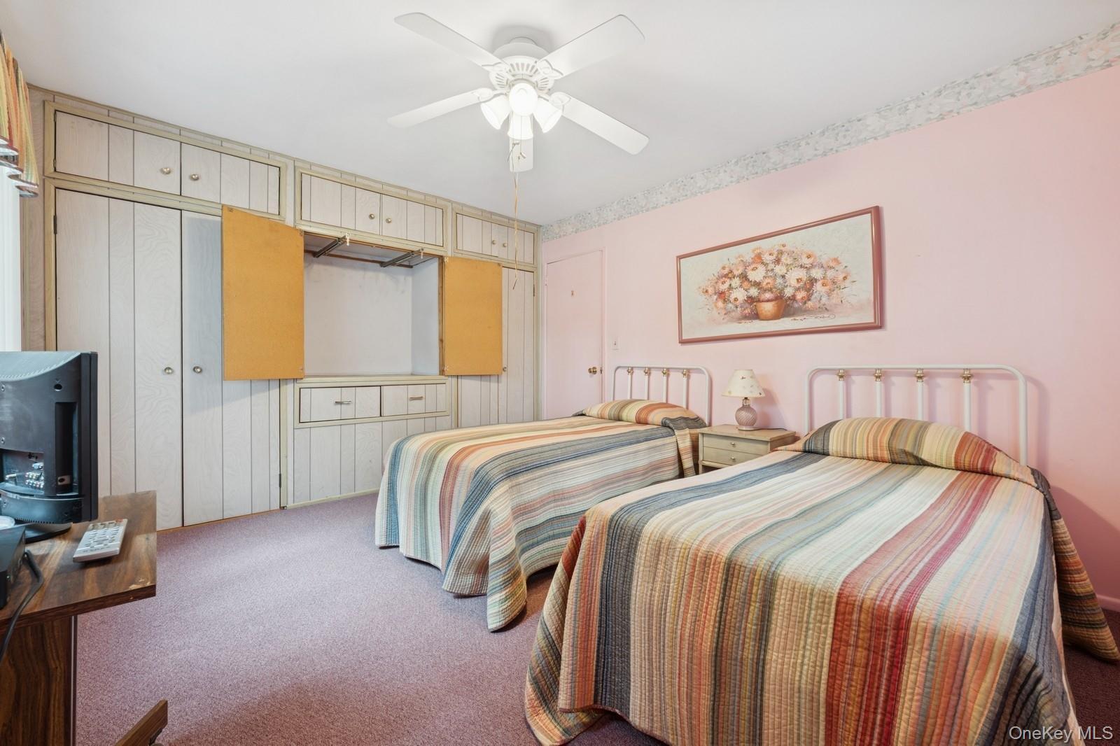 Single Family Rutland Nassau County, NY 11758, MLS-885146-15