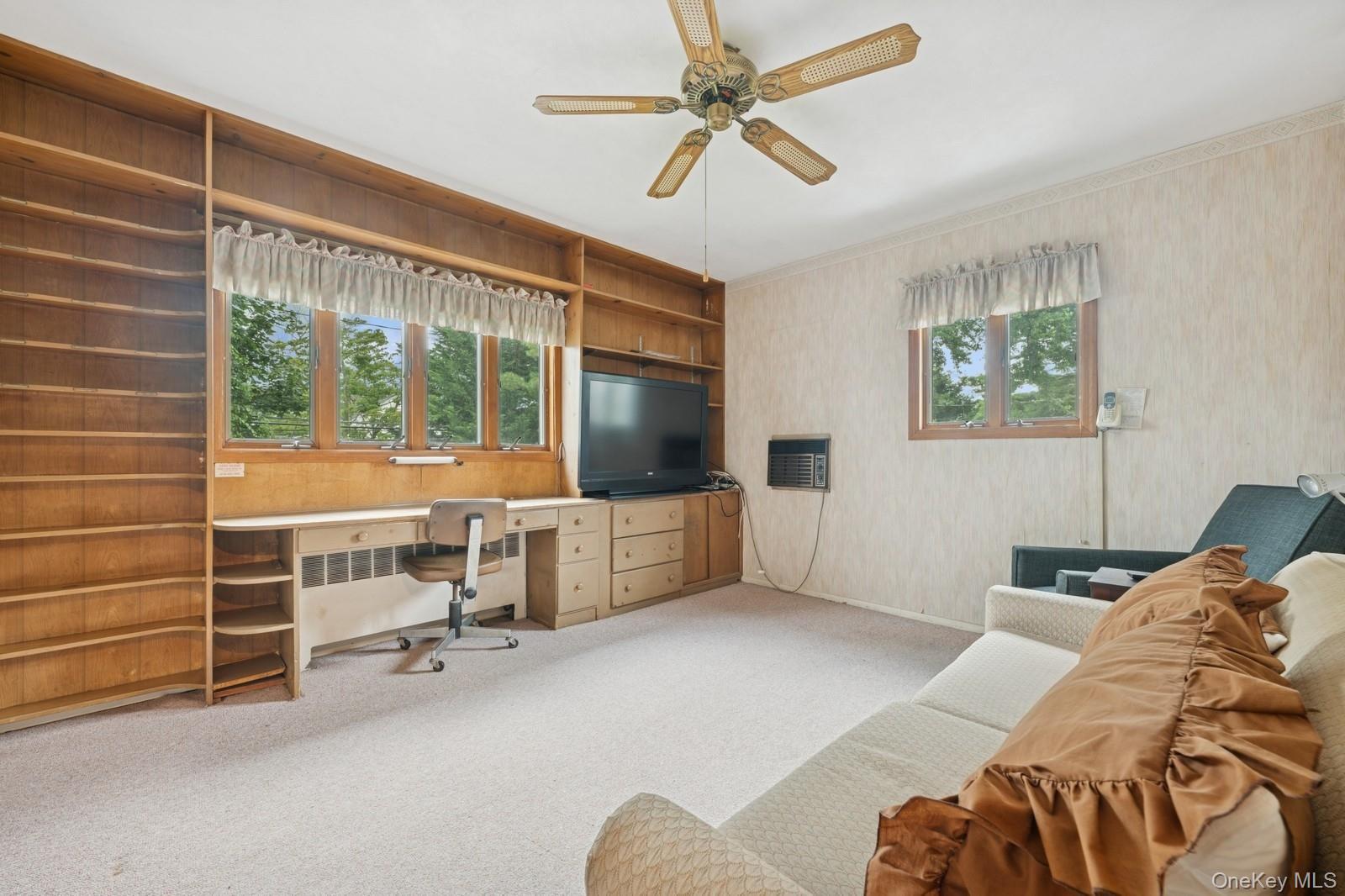 Single Family Rutland Nassau County, NY 11758, MLS-885146-16