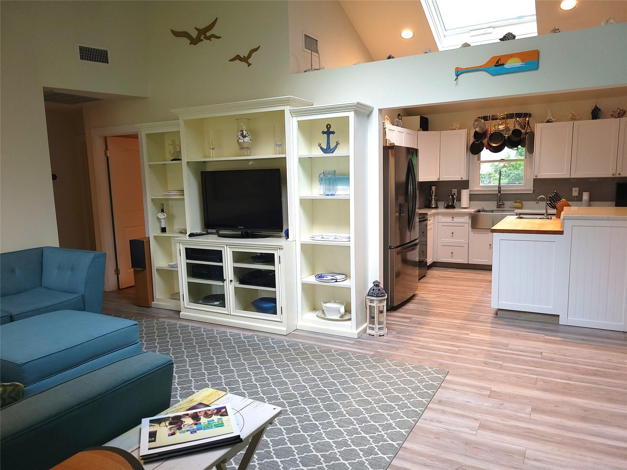 Single Family Wakeman  Suffolk County, NY 11946, MLS-885150-5