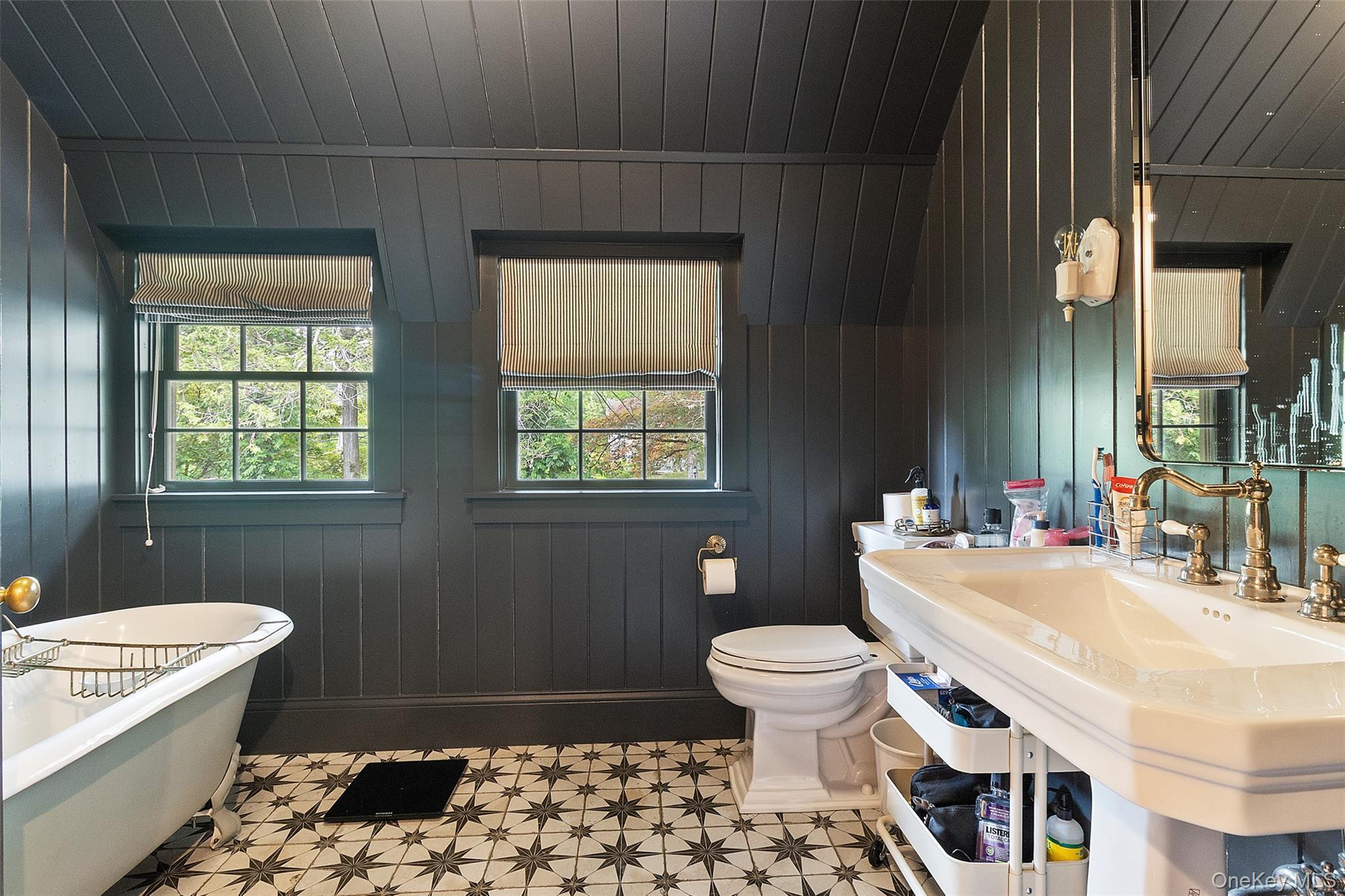 Single Family Westchester Westchester County, NY 10576, MLS-885152-19