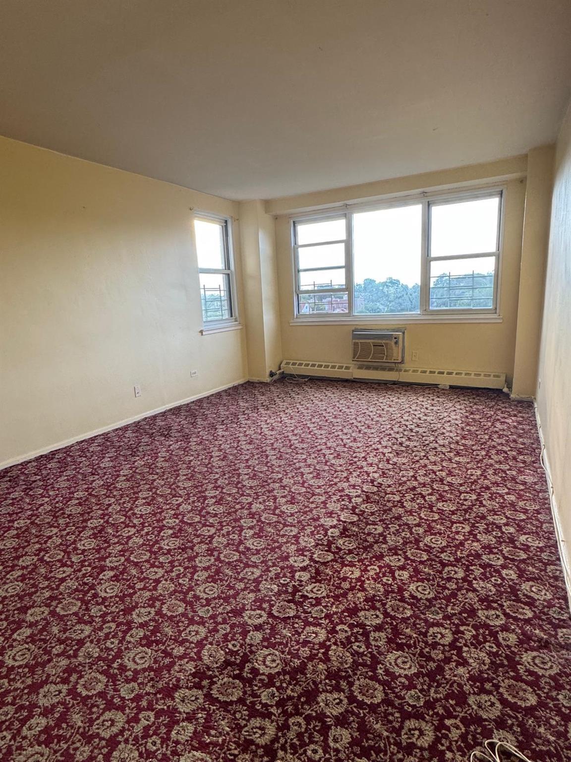 Apartment Highland  Queens, NY 11432, MLS-885163-2