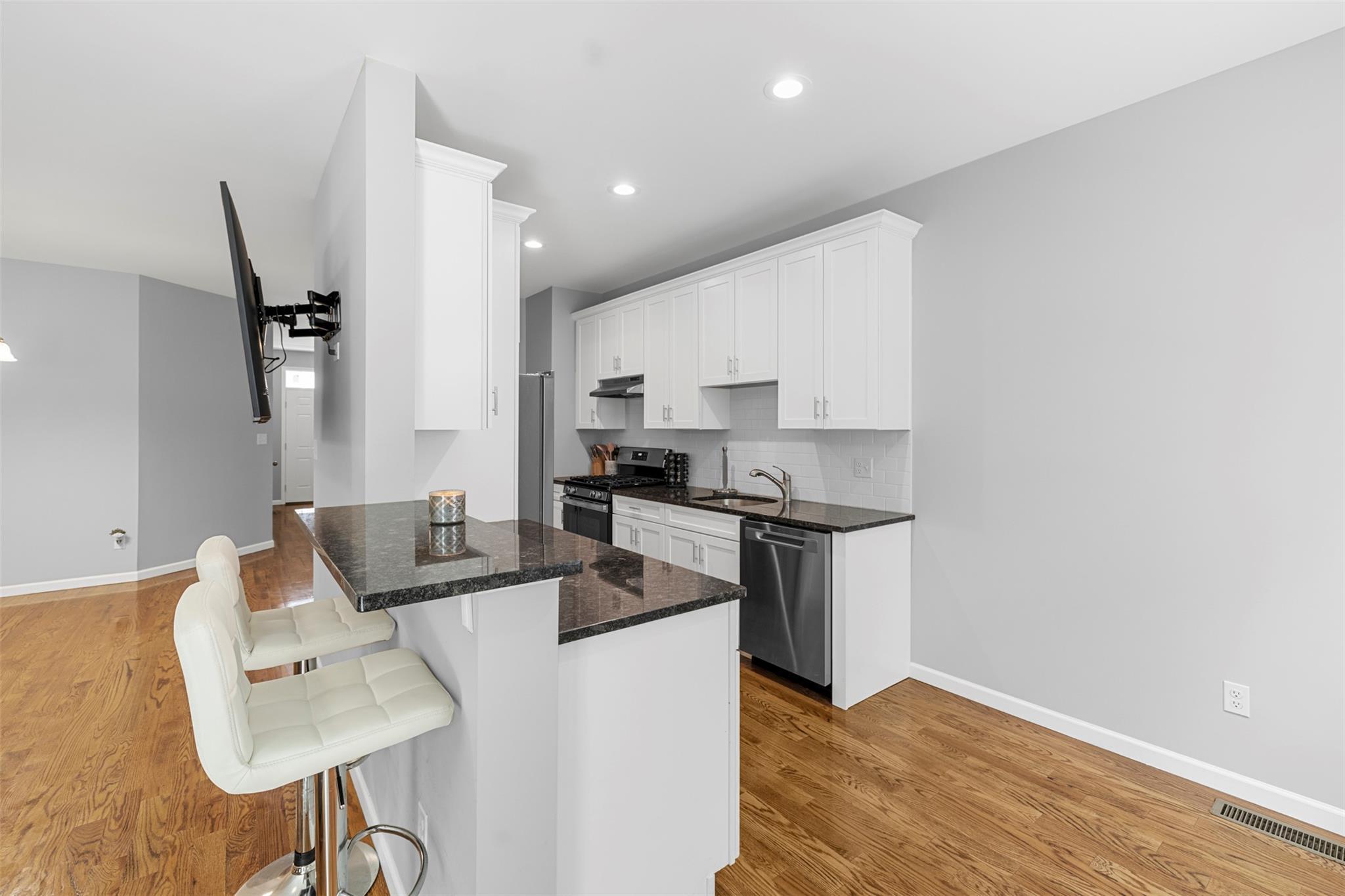 Single Family Pinto  Orange County, NY 10941, MLS-885164-15