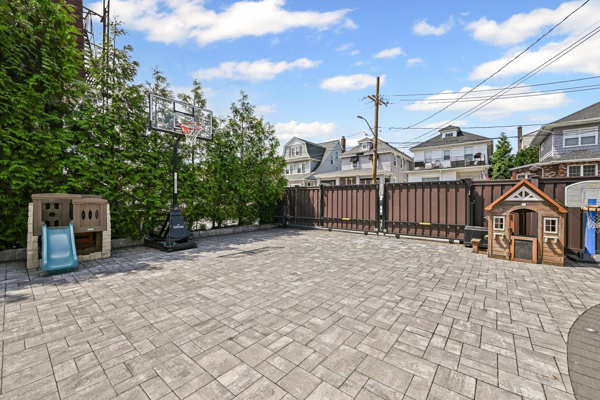 Single Family Rockaway Beach  Queens, NY 11694, MLS-885194-36