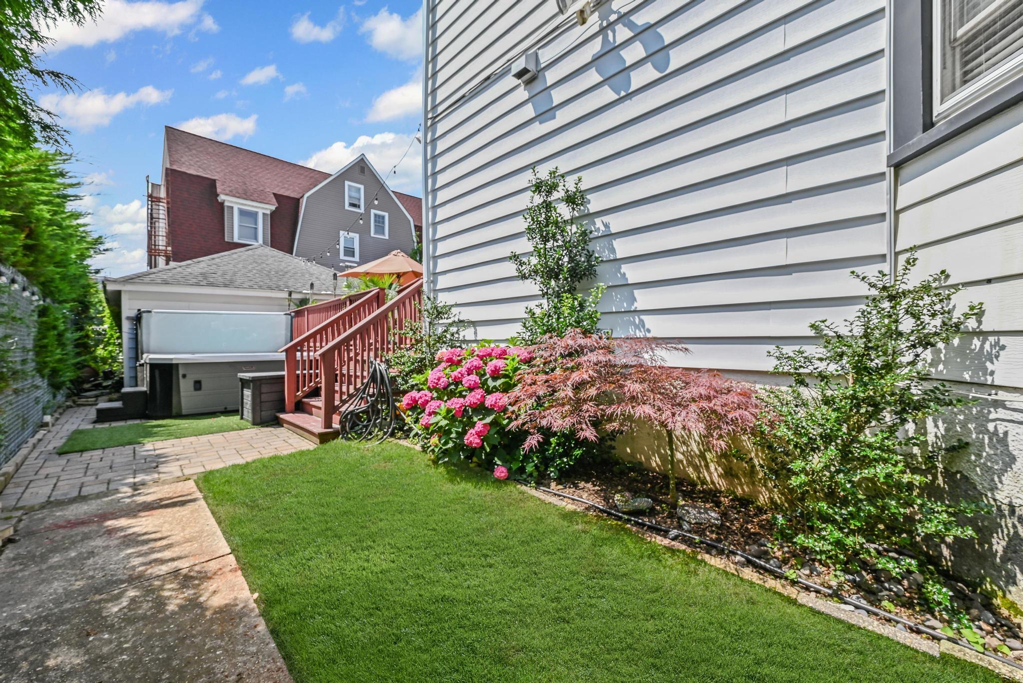 Single Family Rockaway Beach  Queens, NY 11694, MLS-885194-39
