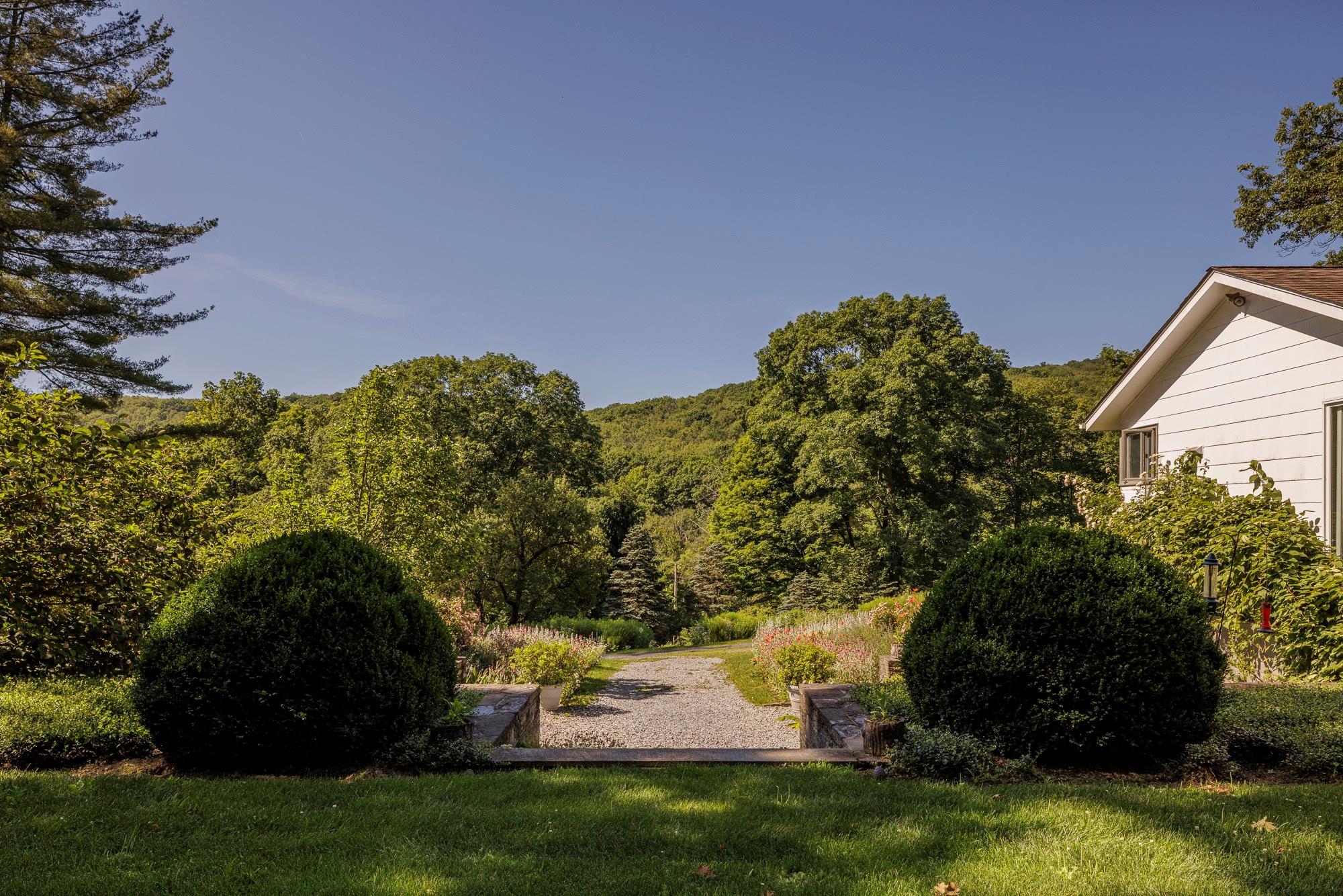 Single Family Butts Hollow Dutchess County, NY 12522, MLS-885213-10