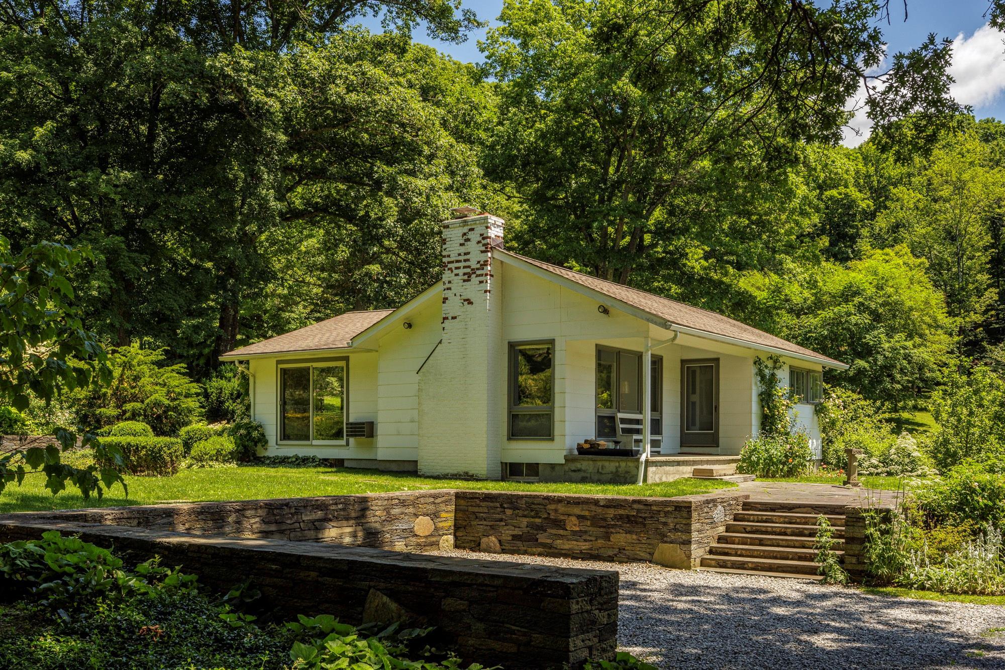 Single Family Butts Hollow Dutchess County, NY 12522, MLS-885213-11