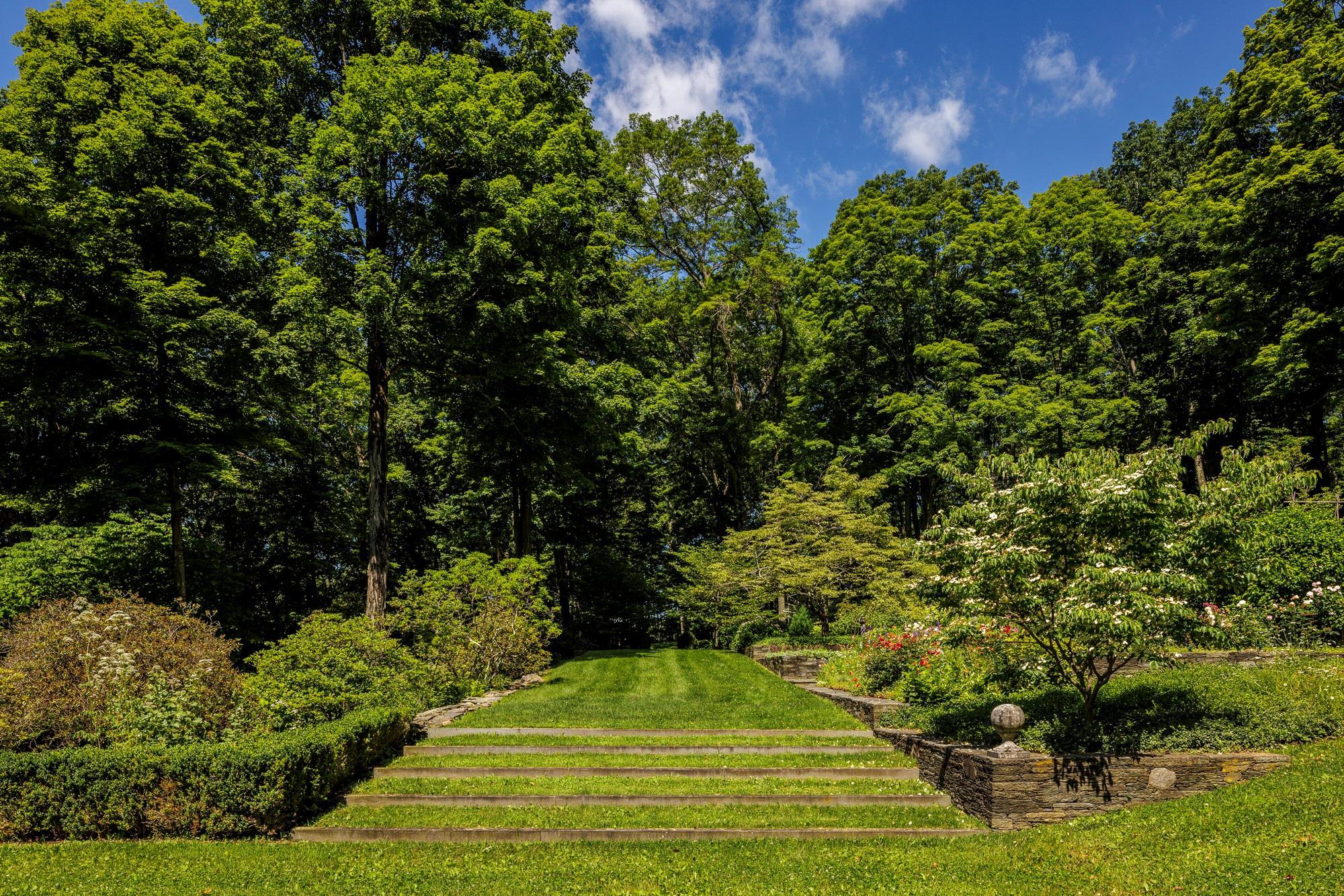 Single Family Butts Hollow Dutchess County, NY 12522, MLS-885213-13