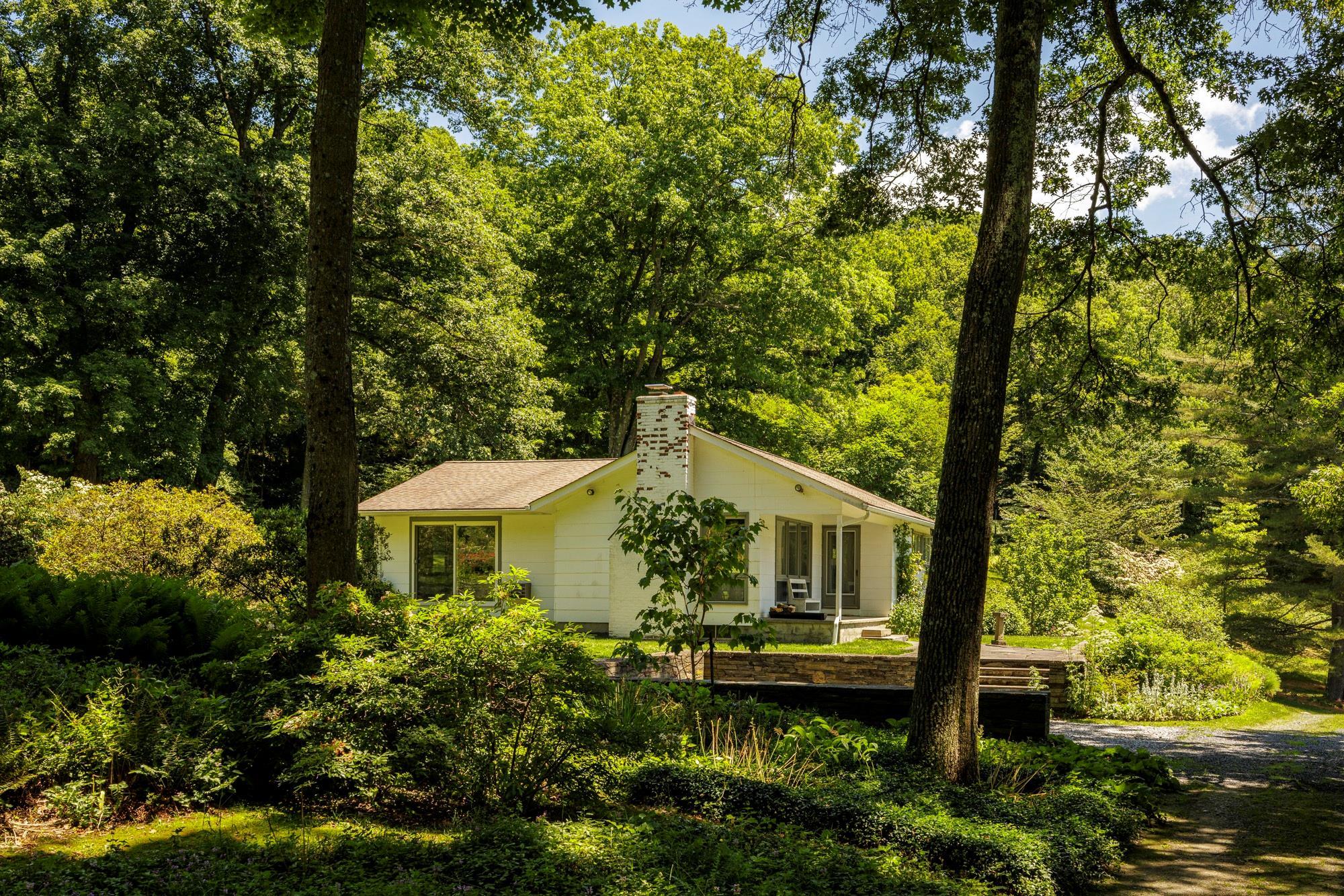 Single Family Butts Hollow Dutchess County, NY 12522, MLS-885213-3