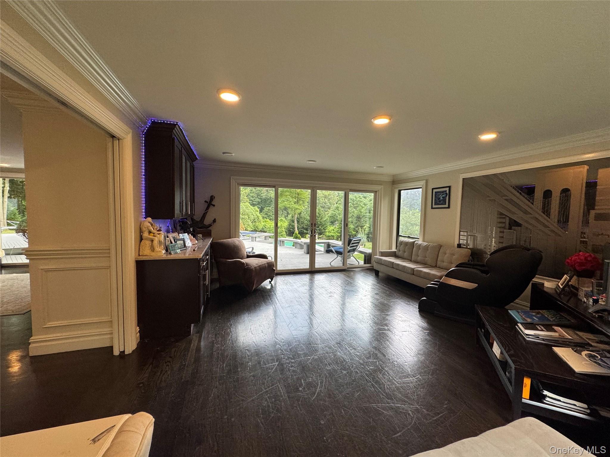 Single Family Fox Hunt Suffolk County, NY 11743, MLS-885223-17