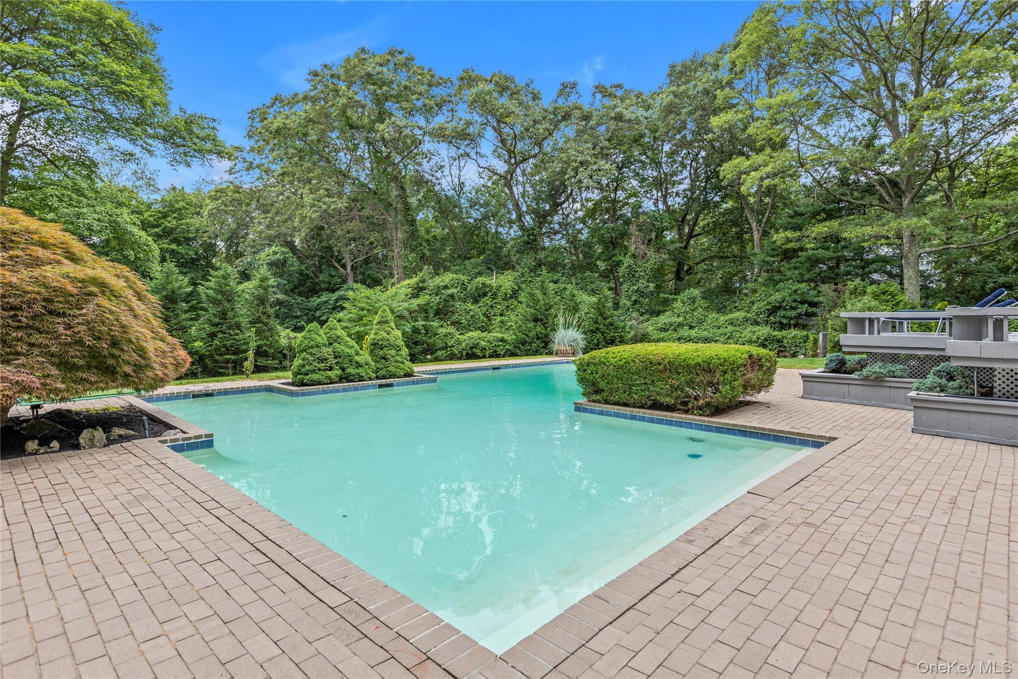 Single Family Fox Hunt Suffolk County, NY 11743, MLS-885223-34