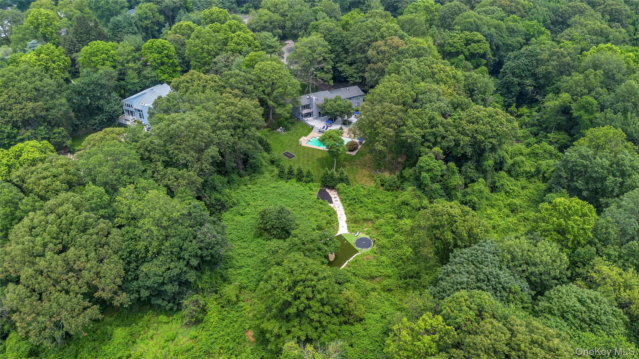 Single Family Fox Hunt Suffolk County, NY 11743, MLS-885223-4