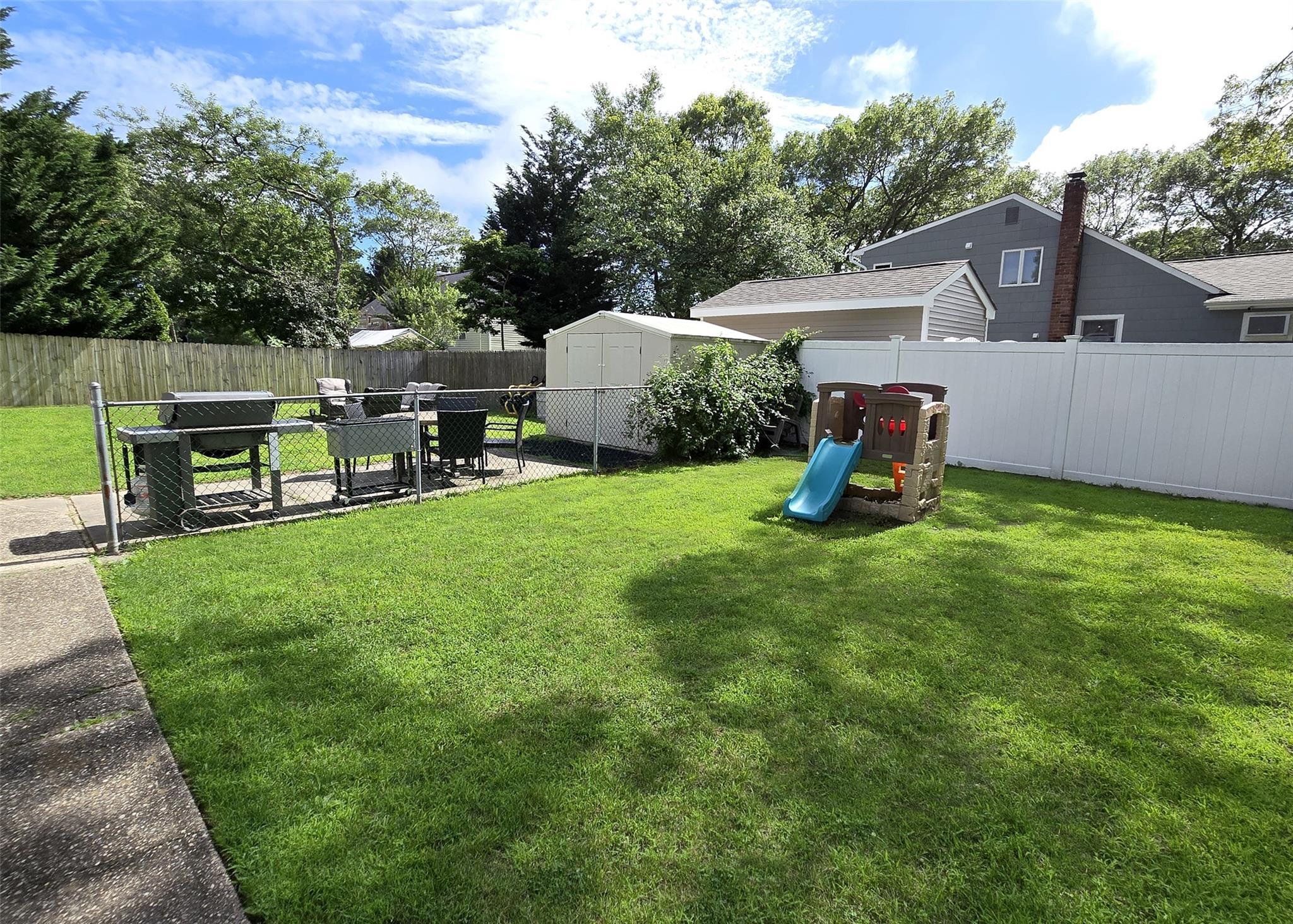 Single Family Belmont  Suffolk County, NY 11967, MLS-885224-13