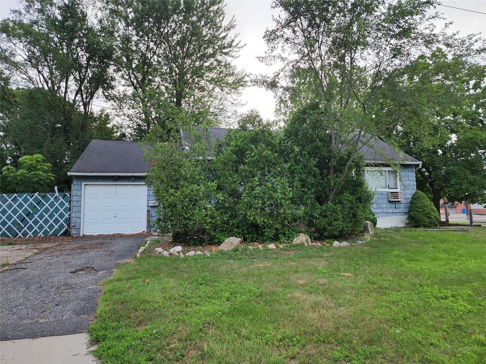 Single Family Morning  Suffolk County, NY 11720, MLS-885266-2