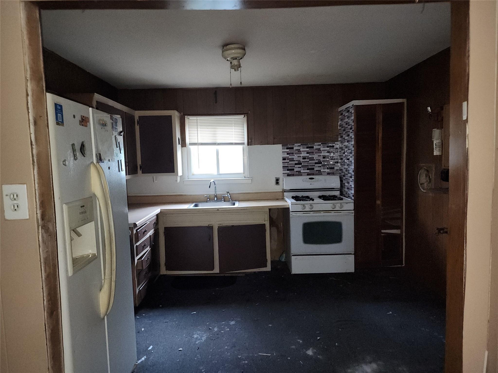 Single Family Morning  Suffolk County, NY 11720, MLS-885266-8