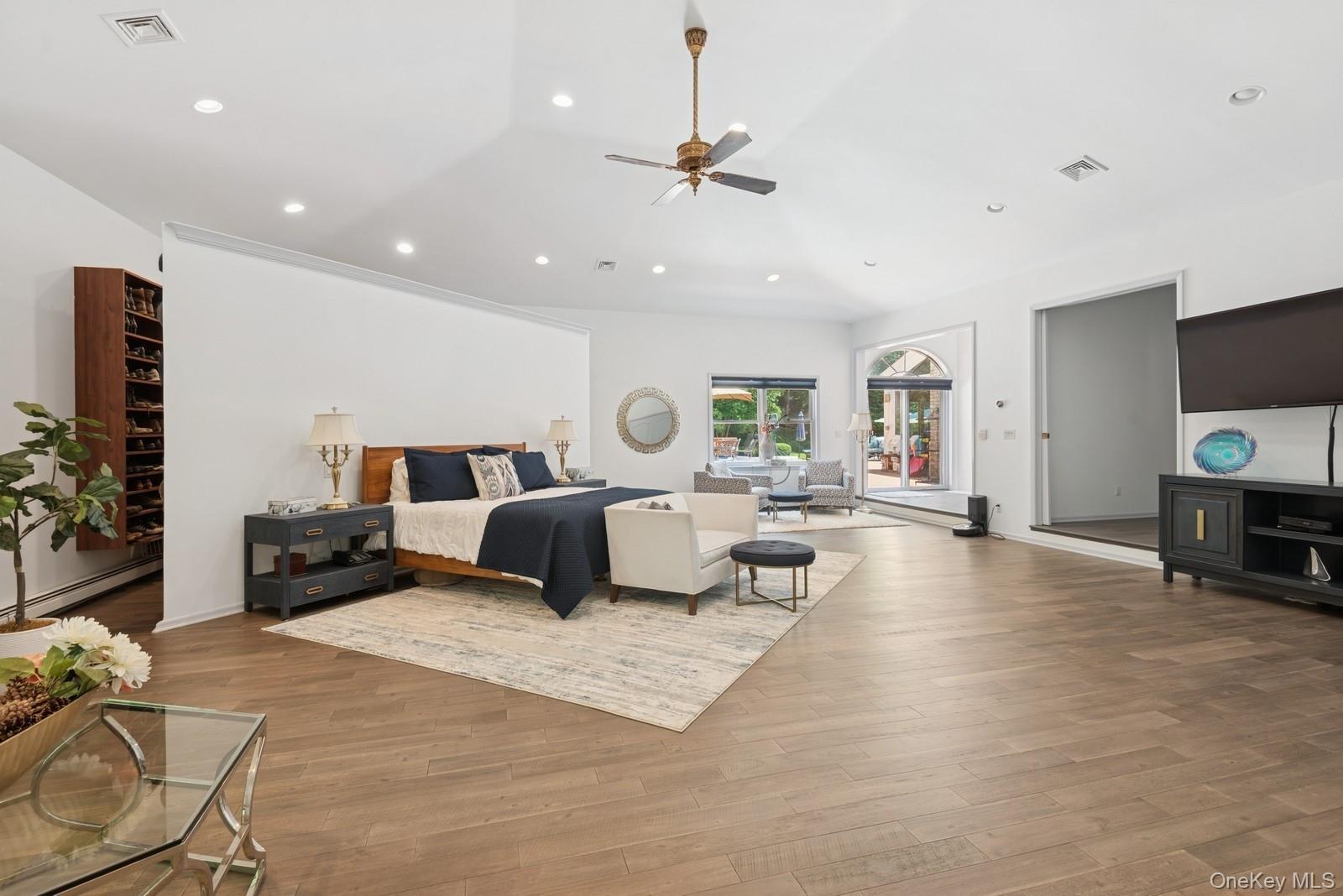 Single Family Swan Suffolk County, NY 11780, MLS-885277-22