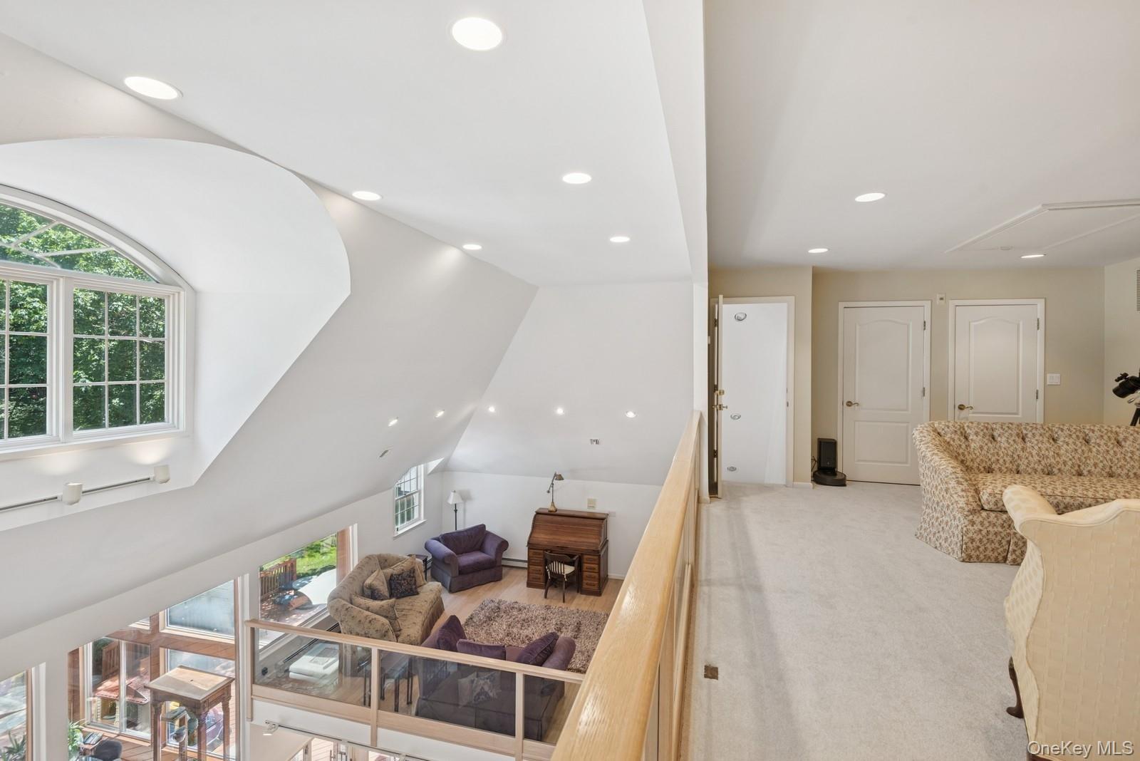 Single Family Swan Suffolk County, NY 11780, MLS-885277-40