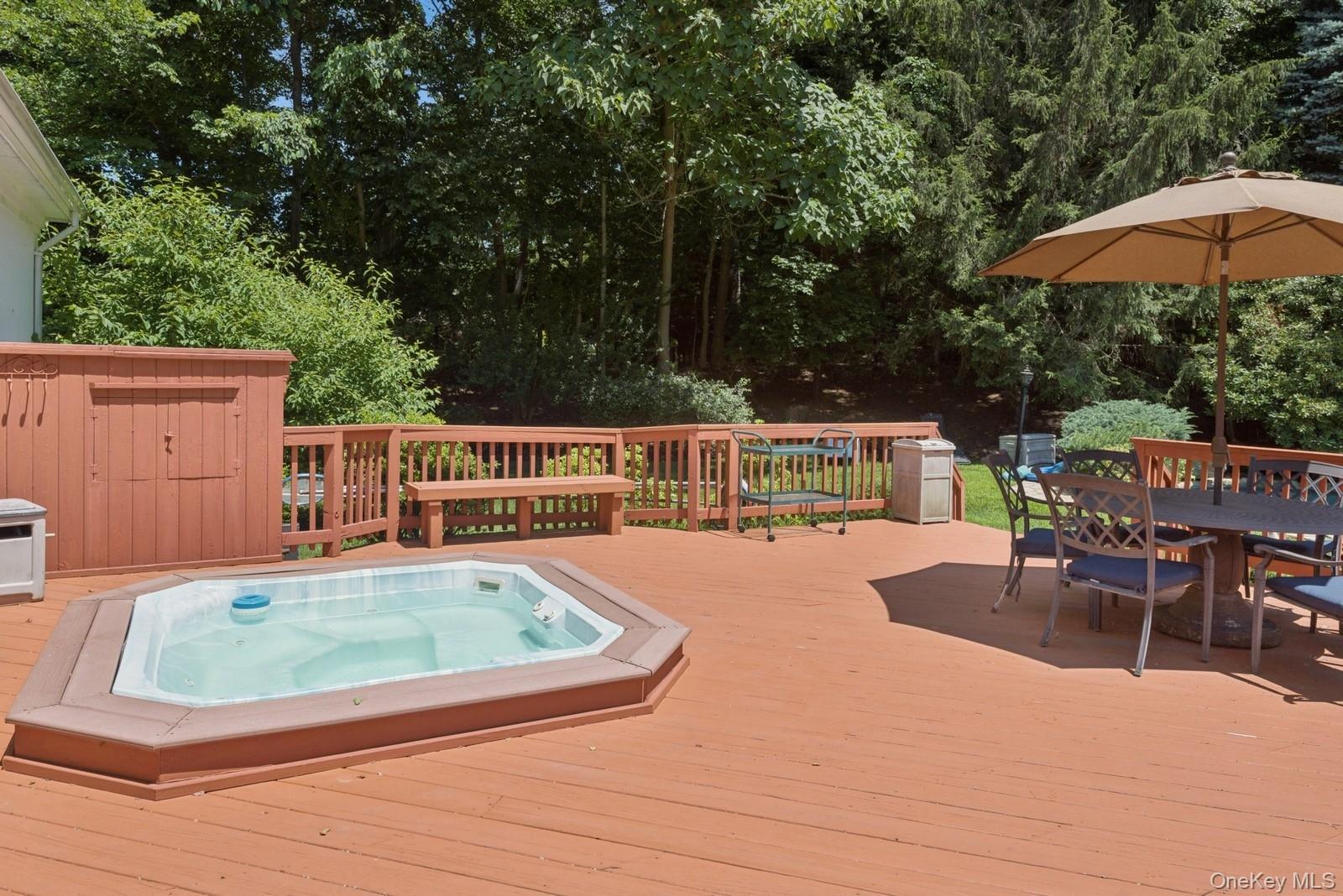 Single Family Swan Suffolk County, NY 11780, MLS-885277-48