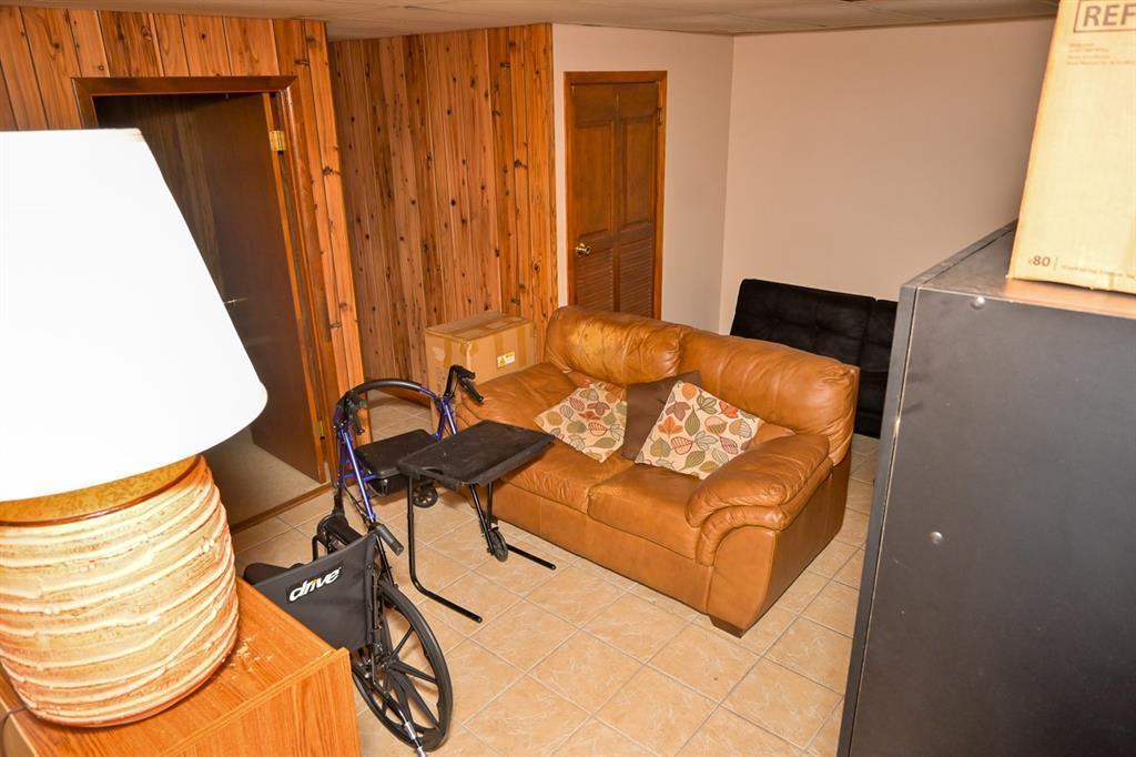 Single Family Hone  Bronx, NY 10469, MLS-885296-11