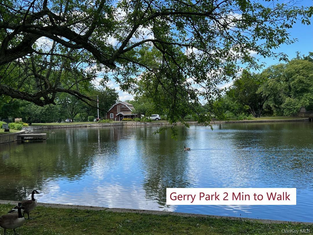 Single Family Broadway  Nassau County, NY 11576, MLS-885305-25