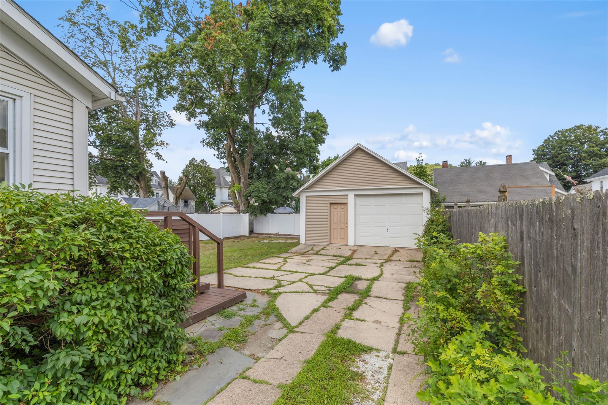 Single Family Kingston  Orange County, NY 12771, MLS-885314-28