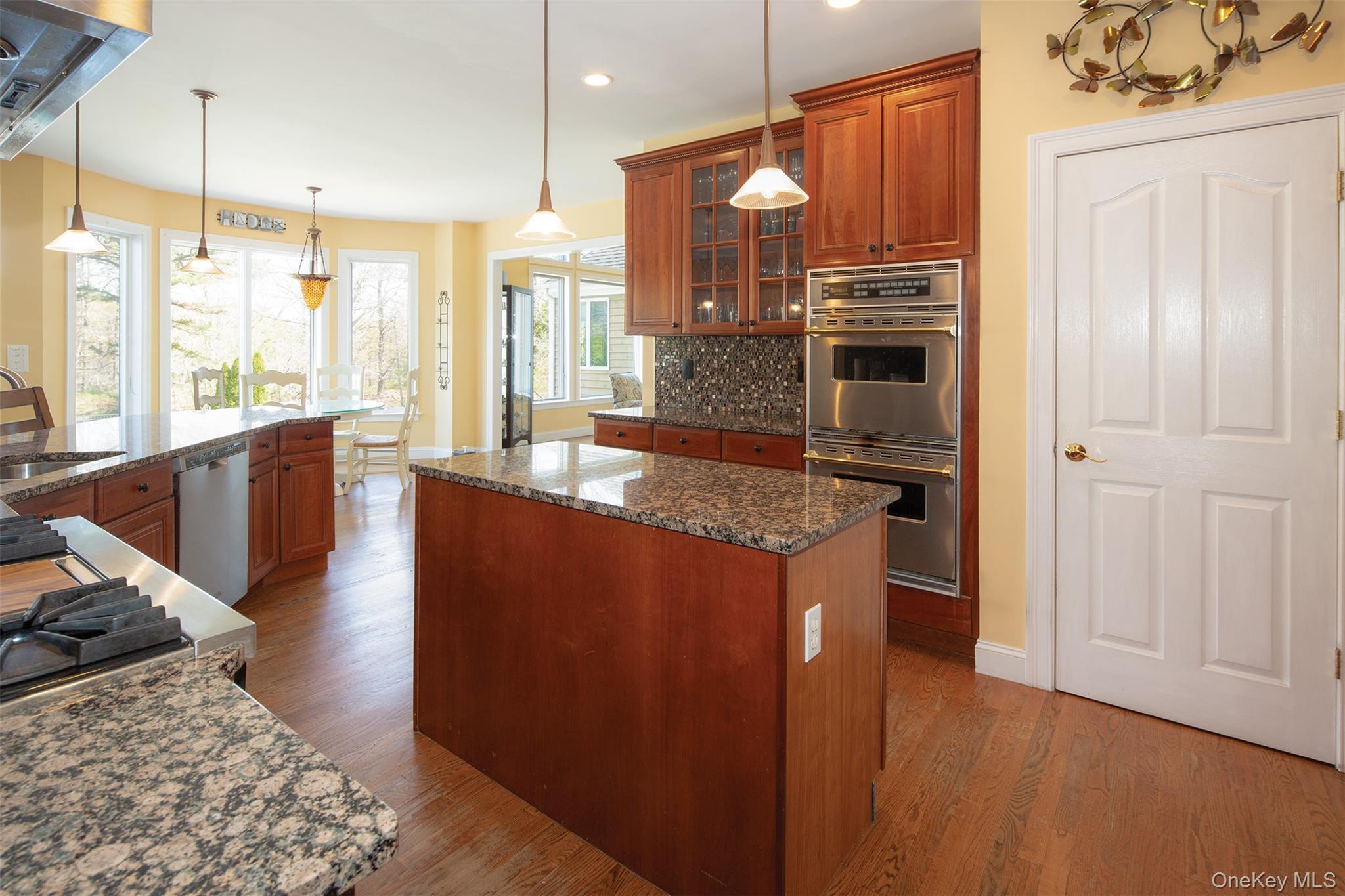 Single Family Highland Suffolk County, NY 11968, MLS-885327-12