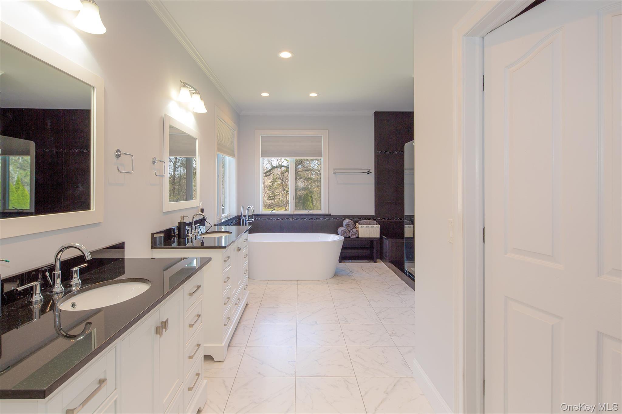 Single Family Highland Suffolk County, NY 11968, MLS-885327-17