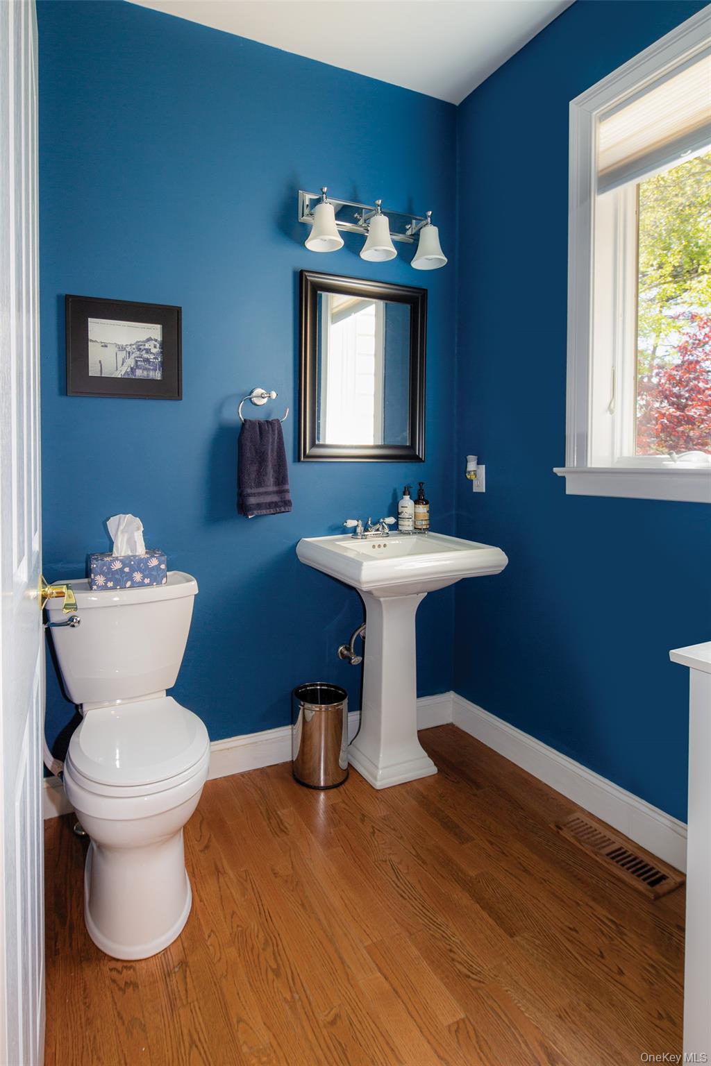 Single Family Highland Suffolk County, NY 11968, MLS-885327-19