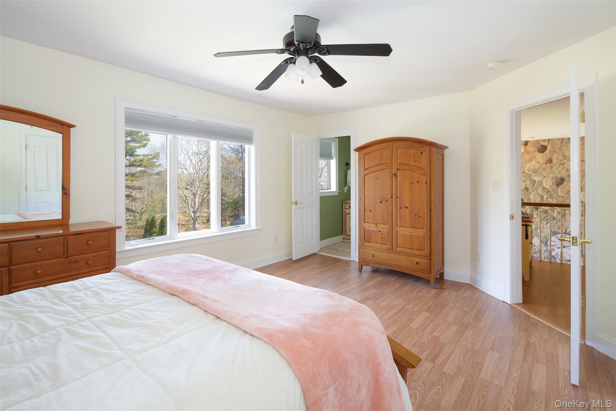 Single Family Highland Suffolk County, NY 11968, MLS-885327-21