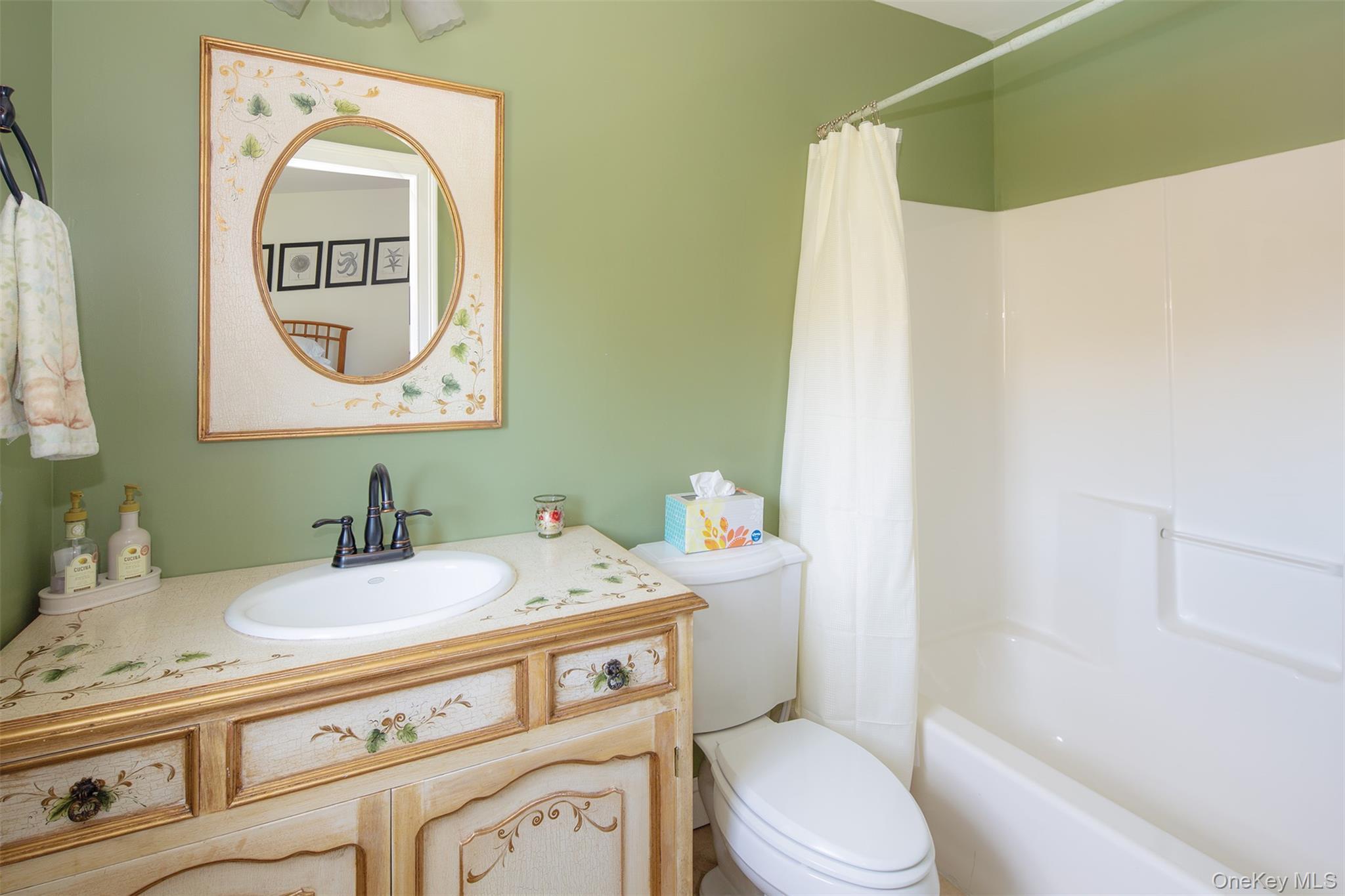 Single Family Highland Suffolk County, NY 11968, MLS-885327-22